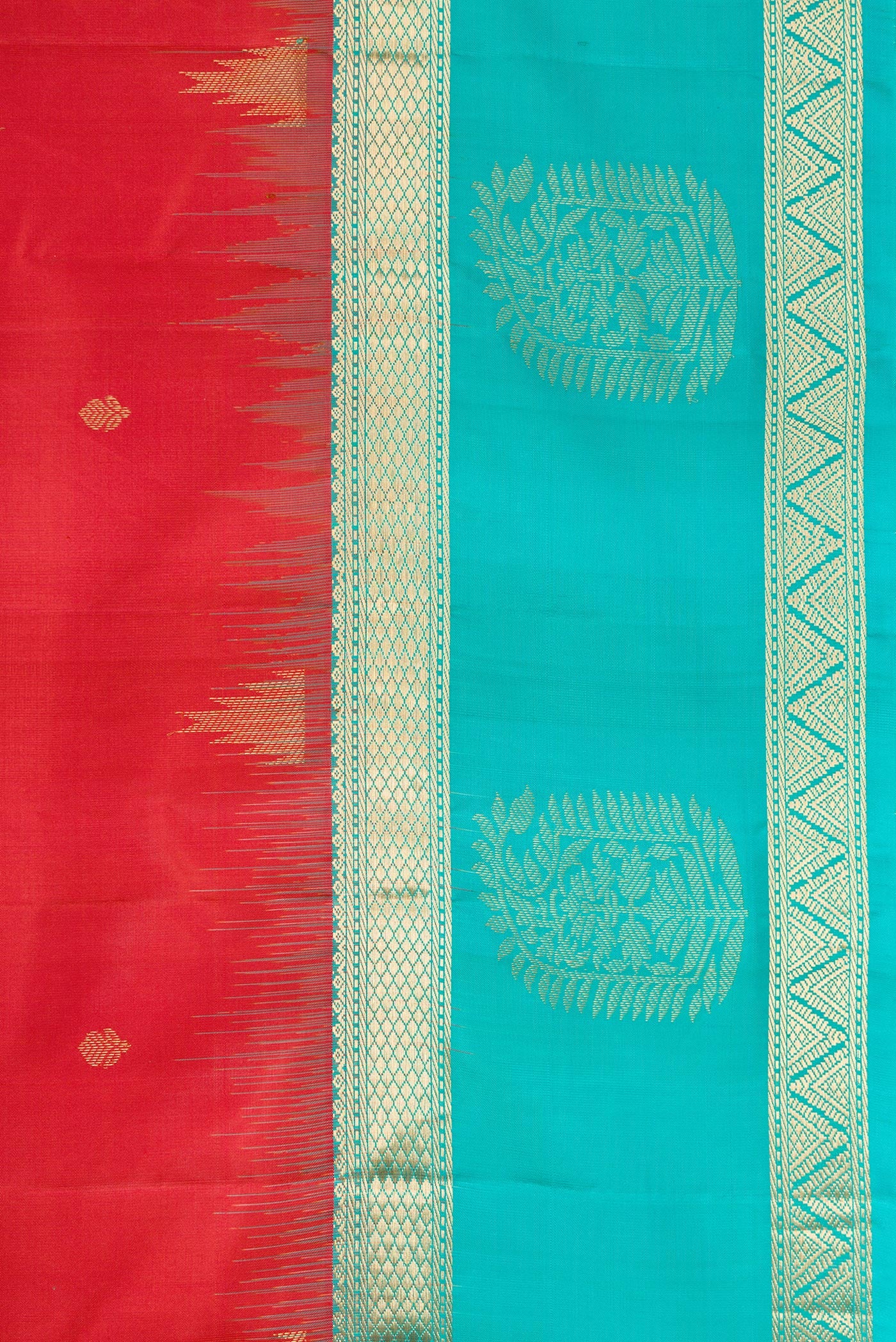 Border image of Brick Orange Dual Tone Kanjivaram Silk Saree with Zari Butta on the body and Fancy Border. 