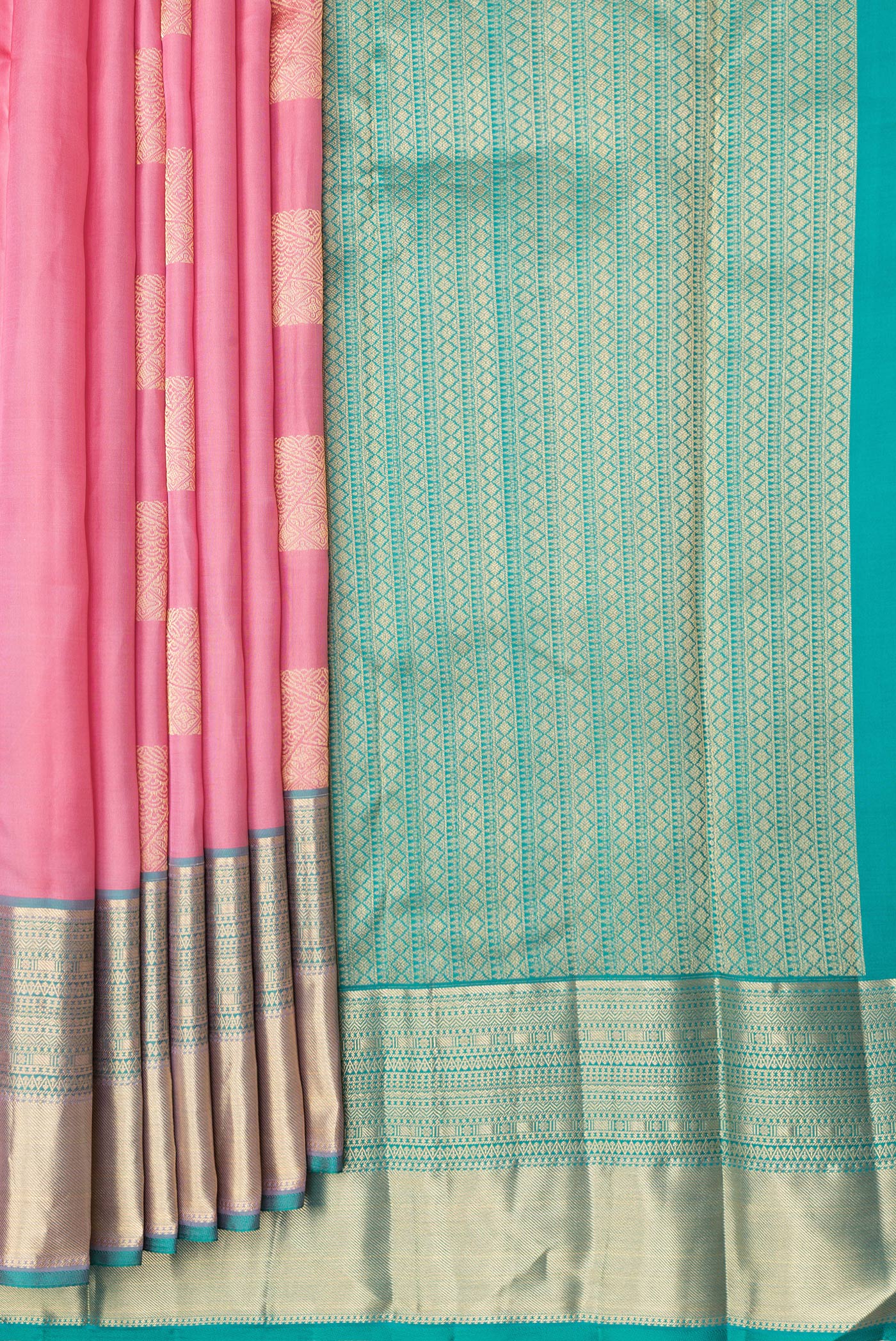 Pleats and pallu of Pink Kanchipuram Silk Saree with Zari Butta on the body and Zari Border. 