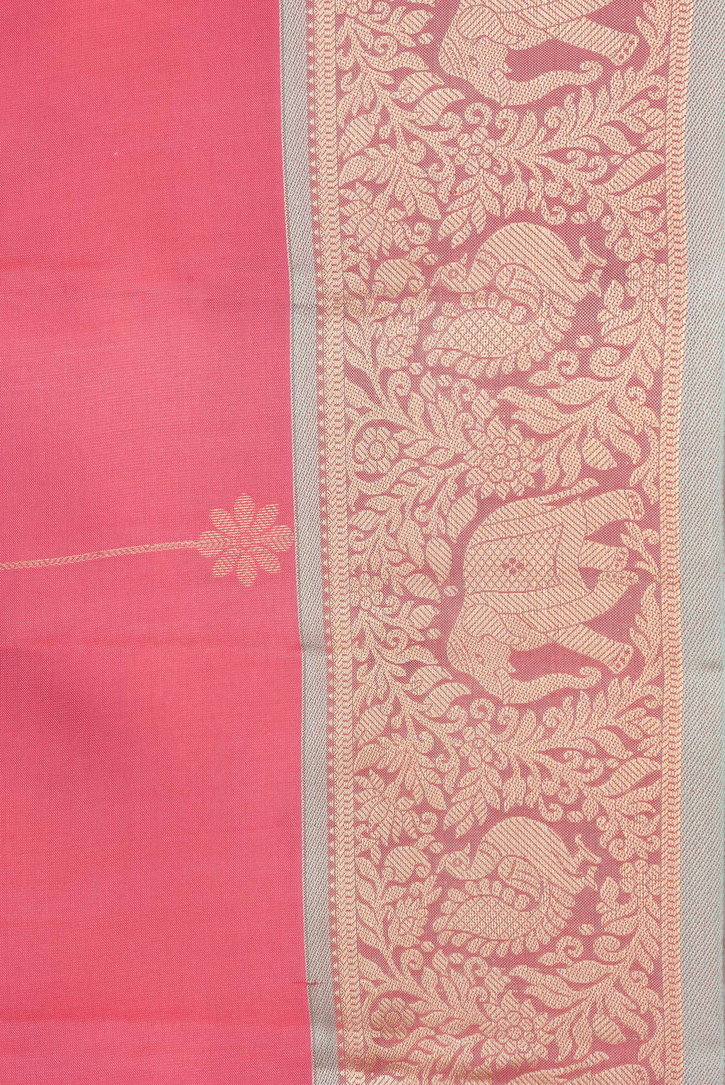 Border image of Pink Dual Tone Kanchipuram Silk Saree with Stripes on the body and Zari Border. 