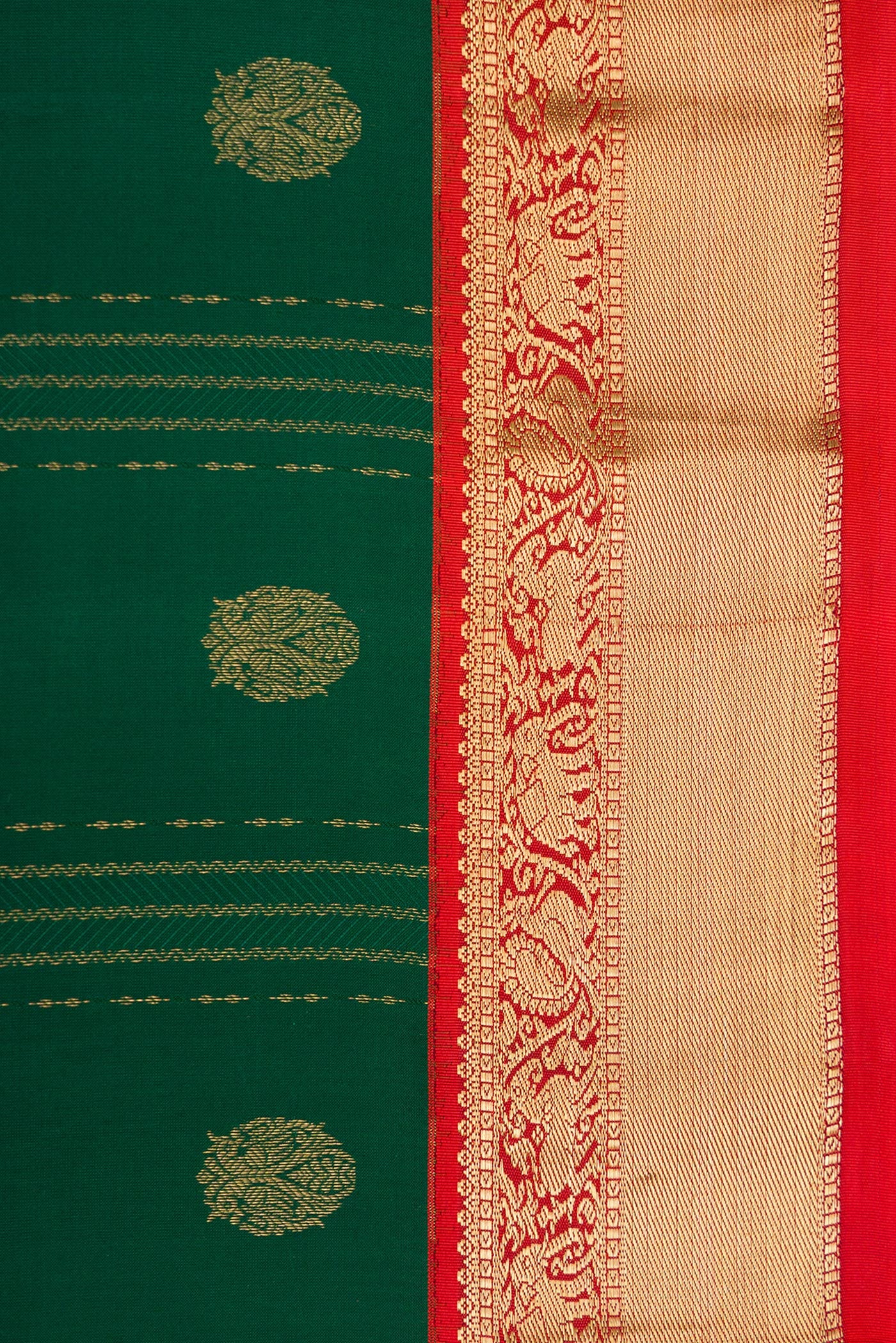 Border image of Green Dual Tone Kanchipuram Silk Saree with Stripes on the body and Zari Border. 