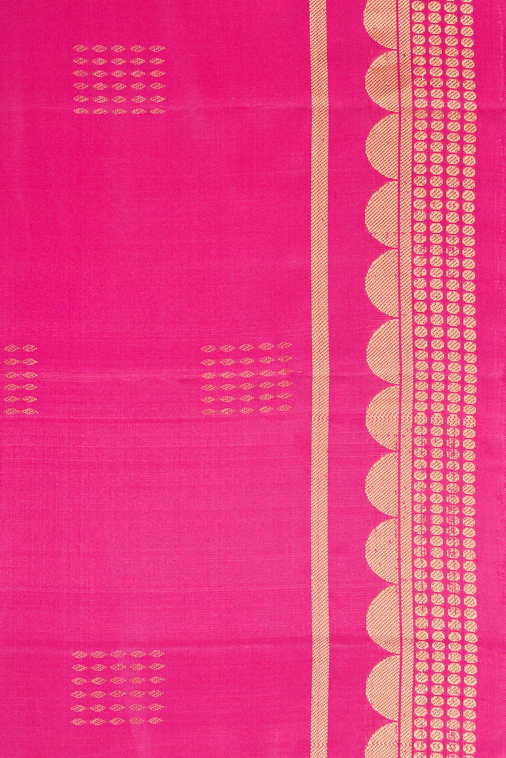 Border image of Pink Dual Tone Soft Silk Saree with Zari Butta on the body and Fancy Border. 