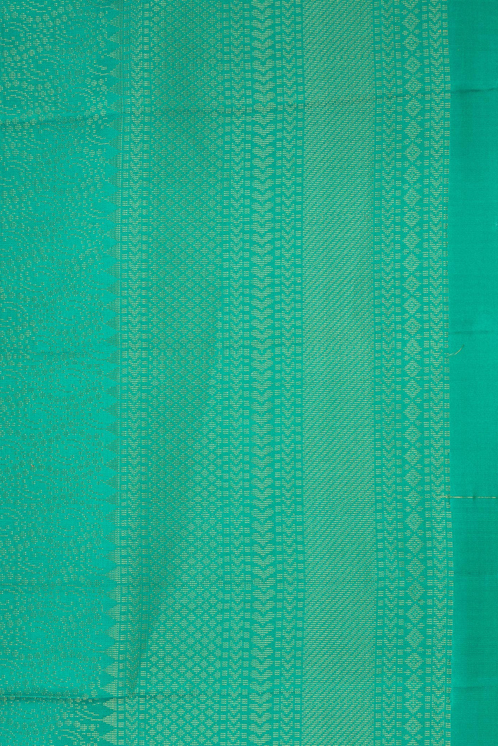 Border image of Sea Green Dual Tone Soft Silk Saree with Zari Brocade on the body and Fancy Border. 