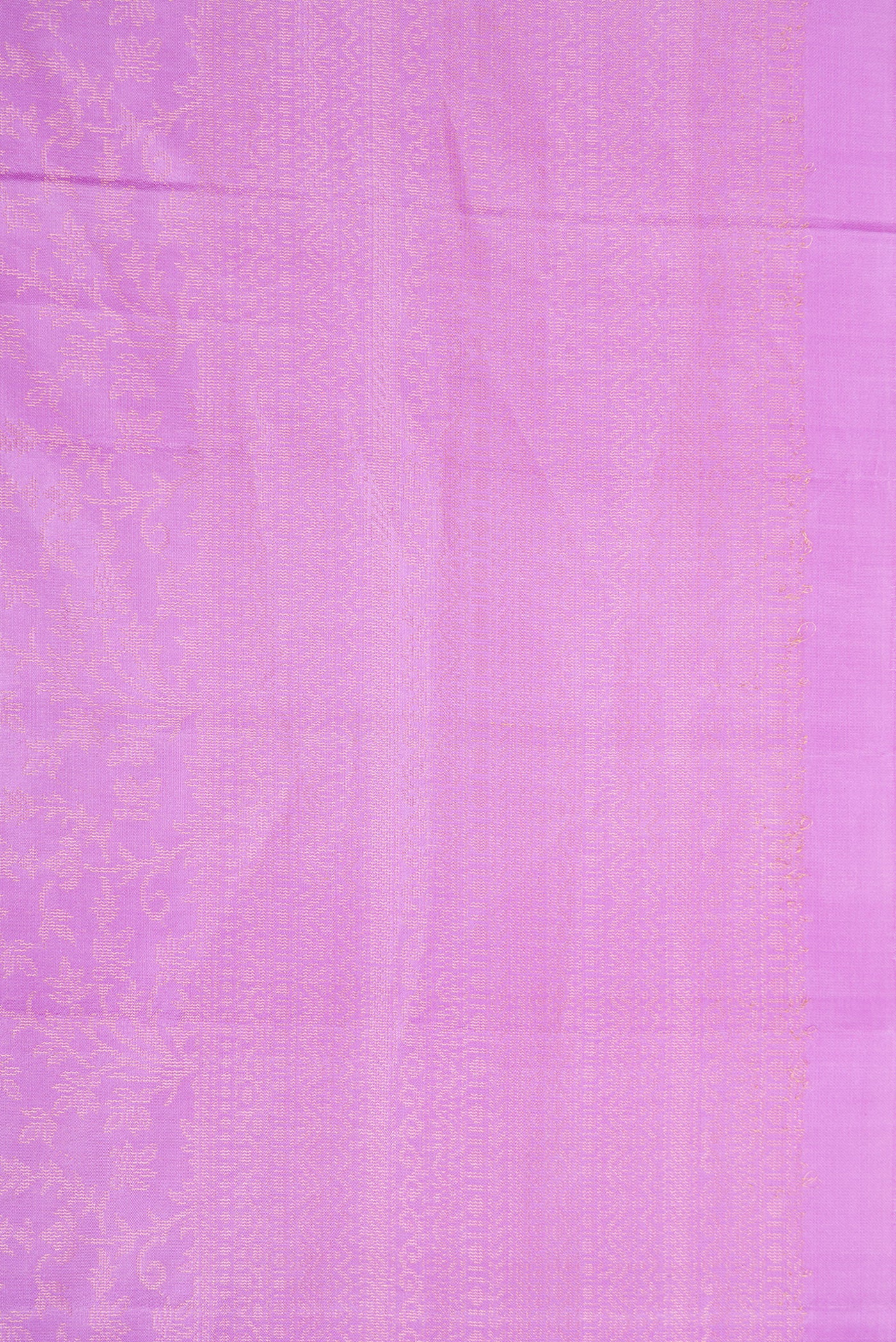 Border image of Lavender Dual Tone Soft Silk Saree with Zari Brocade on the body and Zari Border. 