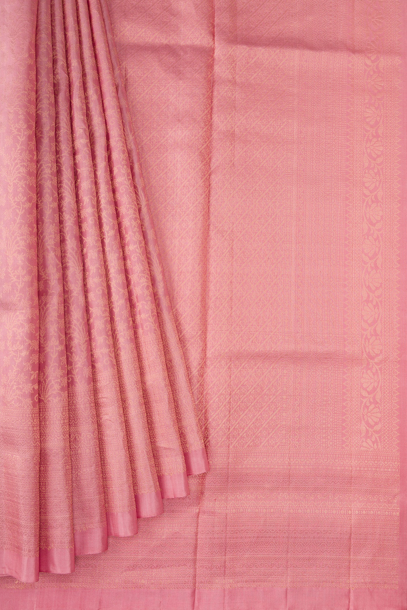 Pleats and pallu of Pink Dual Tone Soft Silk Saree with Zari Brocade on the body and Zari Border. 