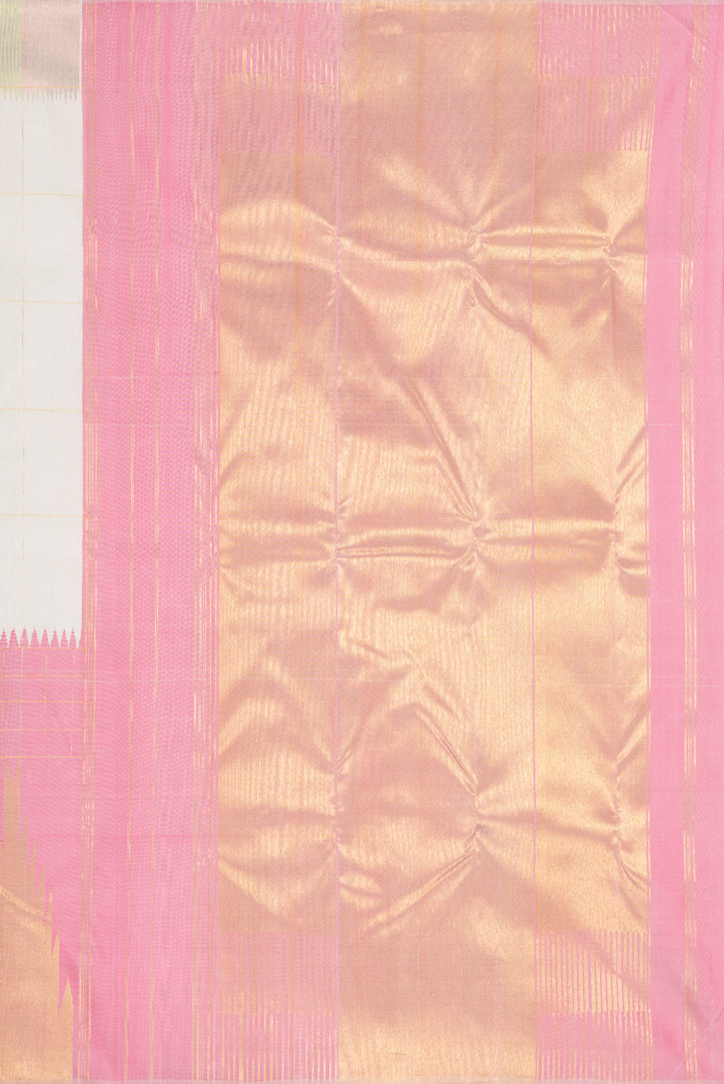 Close up image of the pallu of White Dual Tone Kanchipuram Silk Saree with Checked design on the body and Fancy Border. 