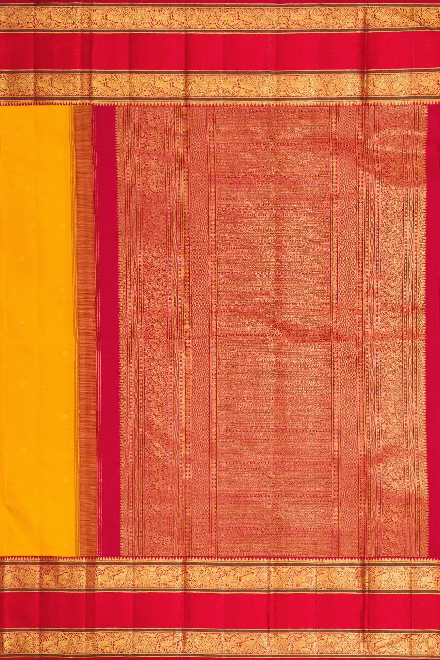 Close up image of the pallu of Yellow Dual Tone Kanchipuram Silk Saree with Zari Butta on the body and Zari Border. 