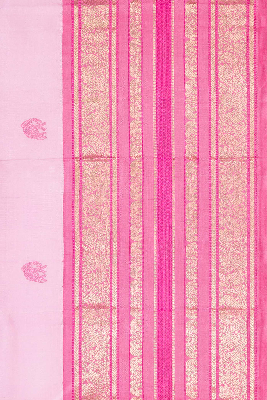 Border image of Pure Silk Pure Zari Rose pink Dual Tone Kanchipuram Saree with Thread Butta on the body and Fancy Border. 