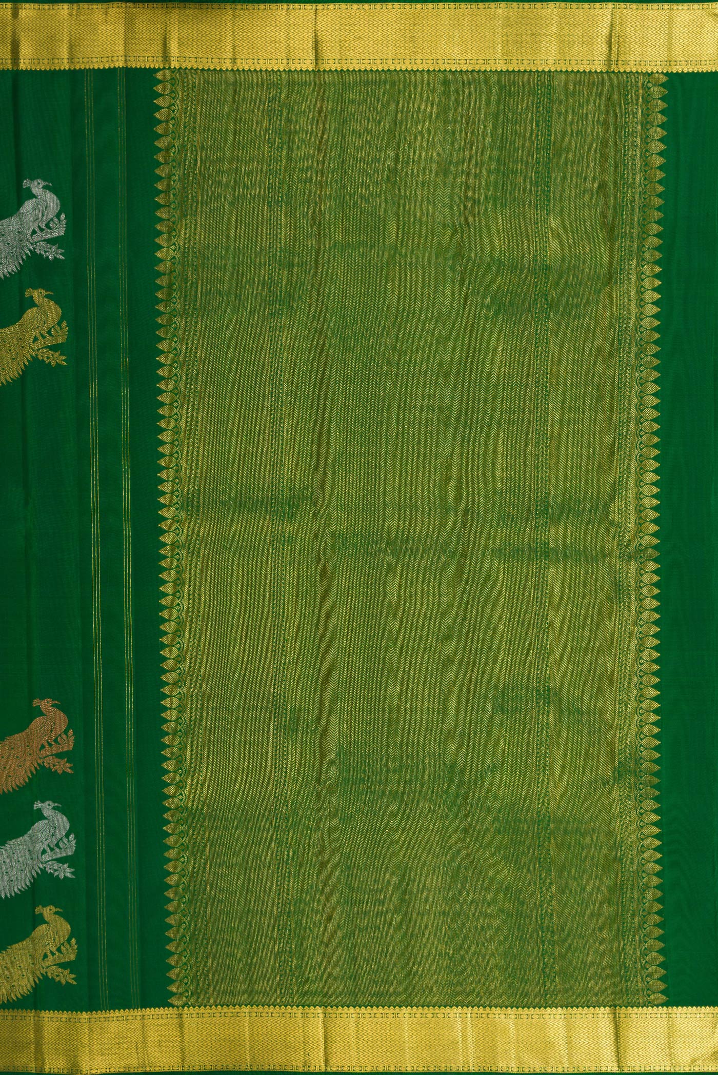 Close up image of the pallu of Pure Silk Pure Zari Green Dual Tone Kanjivaram Saree with Plain Body and Fancy Border. 