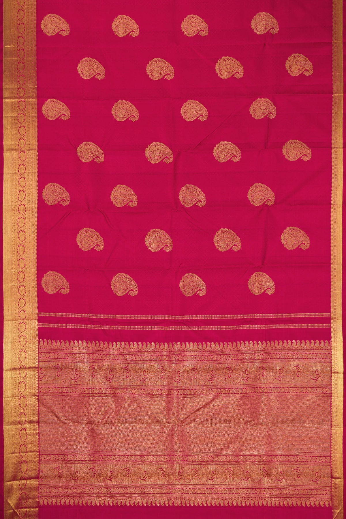 Flat view of Pure Silk Pure Zari Maroon Dual Tone Kanjivaram Saree with Zari Butta on the body and Zari Border. 