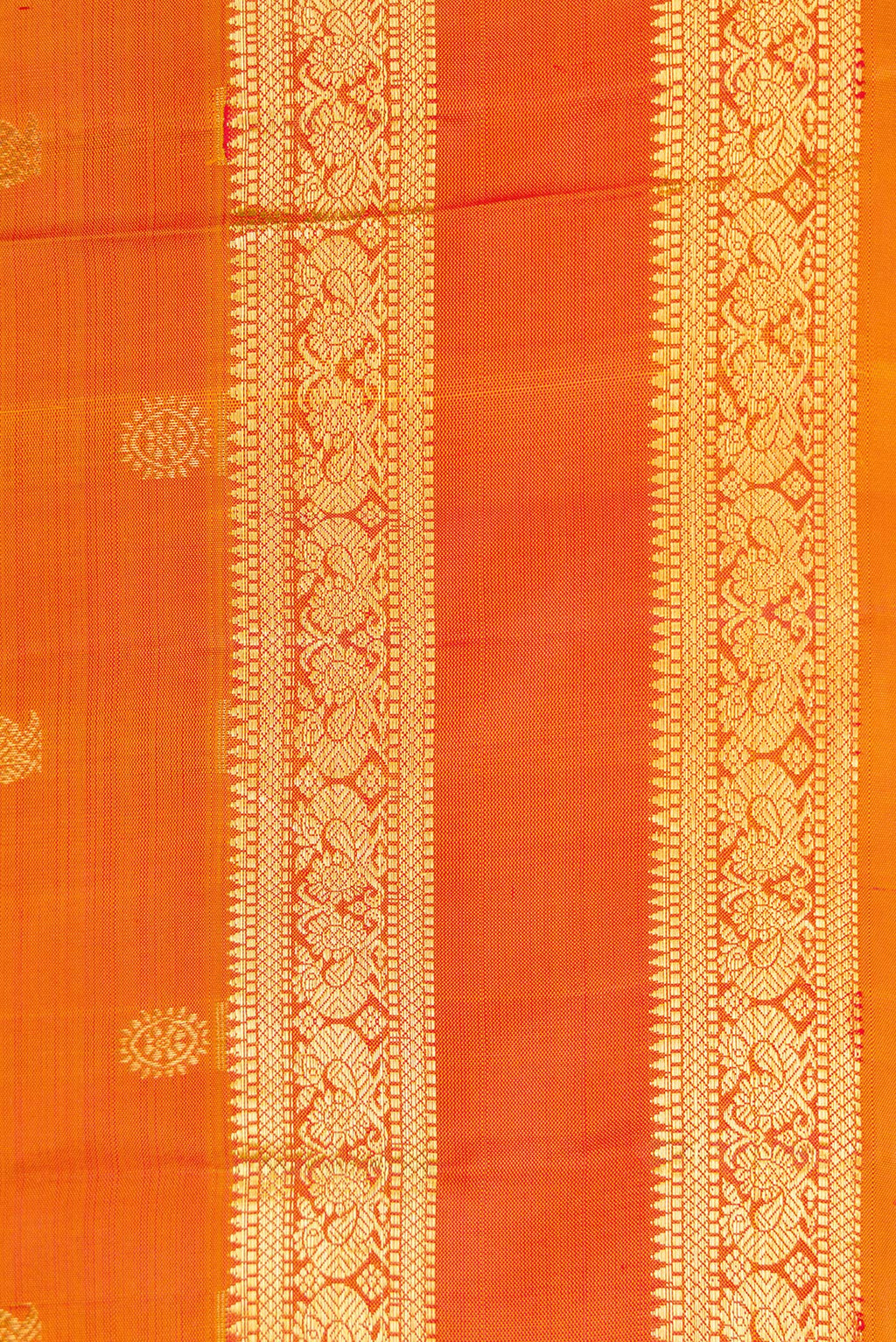 Border image of Orange Dual Tone Kanjivaram Silk Saree with Zari Butta on the body and Zari Border. 