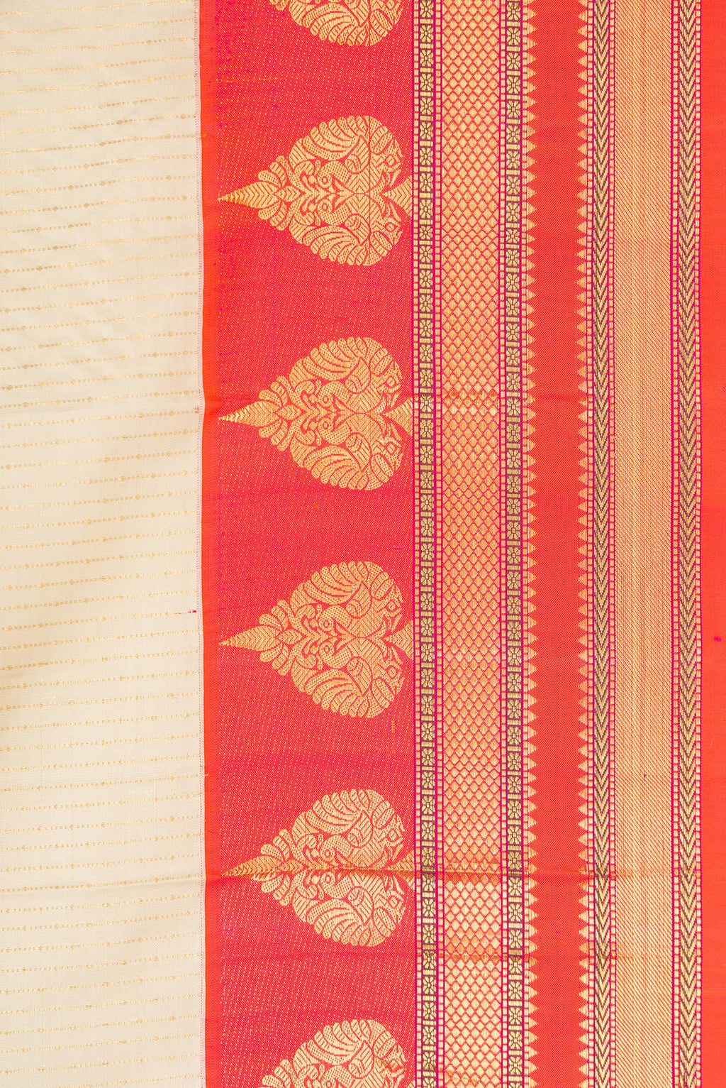 Border image of Beige Dual Tone Kanchipuram Silk Saree with Stripes on the body and Fancy Border. 