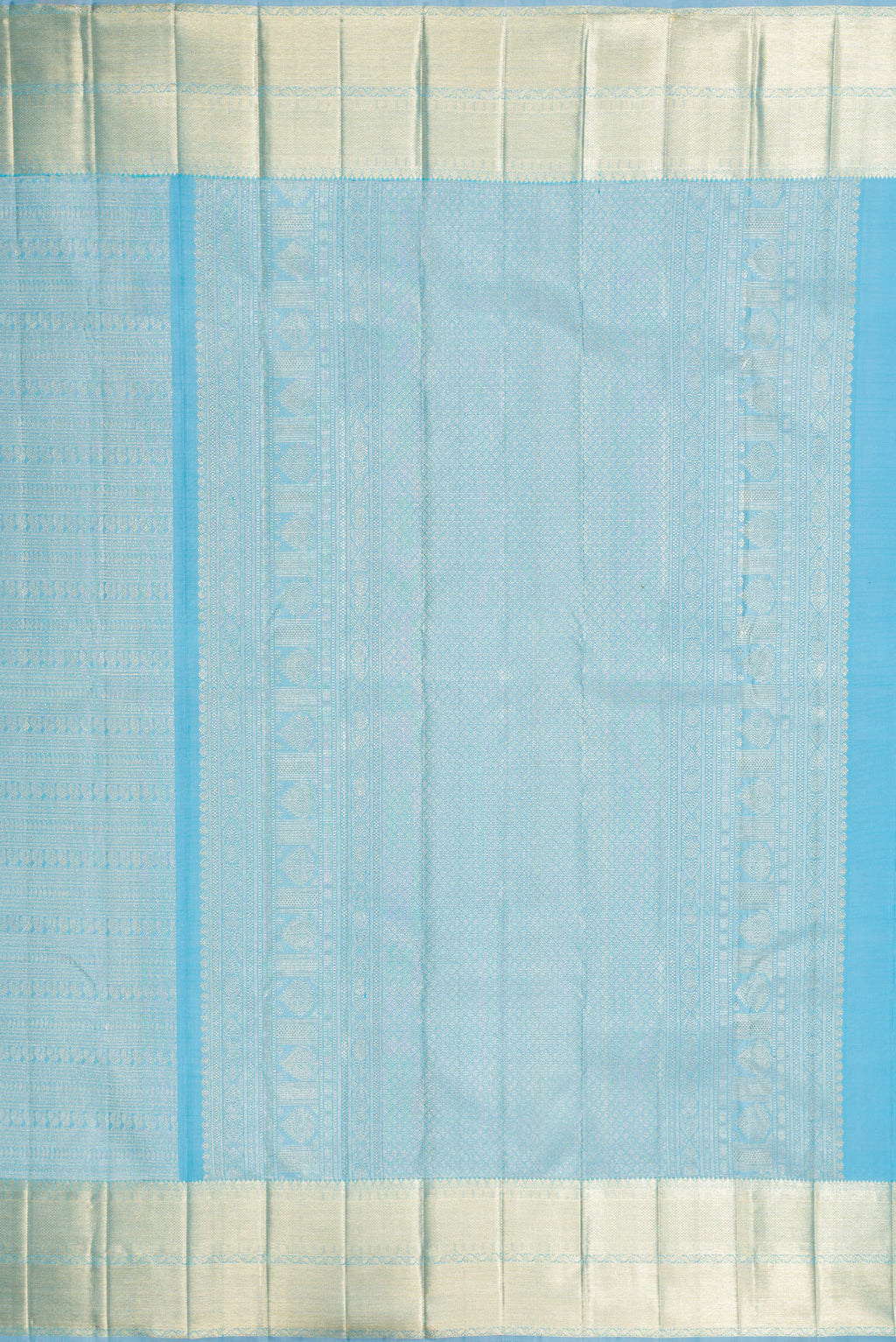 Close up image of the pallu of Sky Blue Kanchipuram Silk Saree with Zari Brocade on the body and Zari Border. 