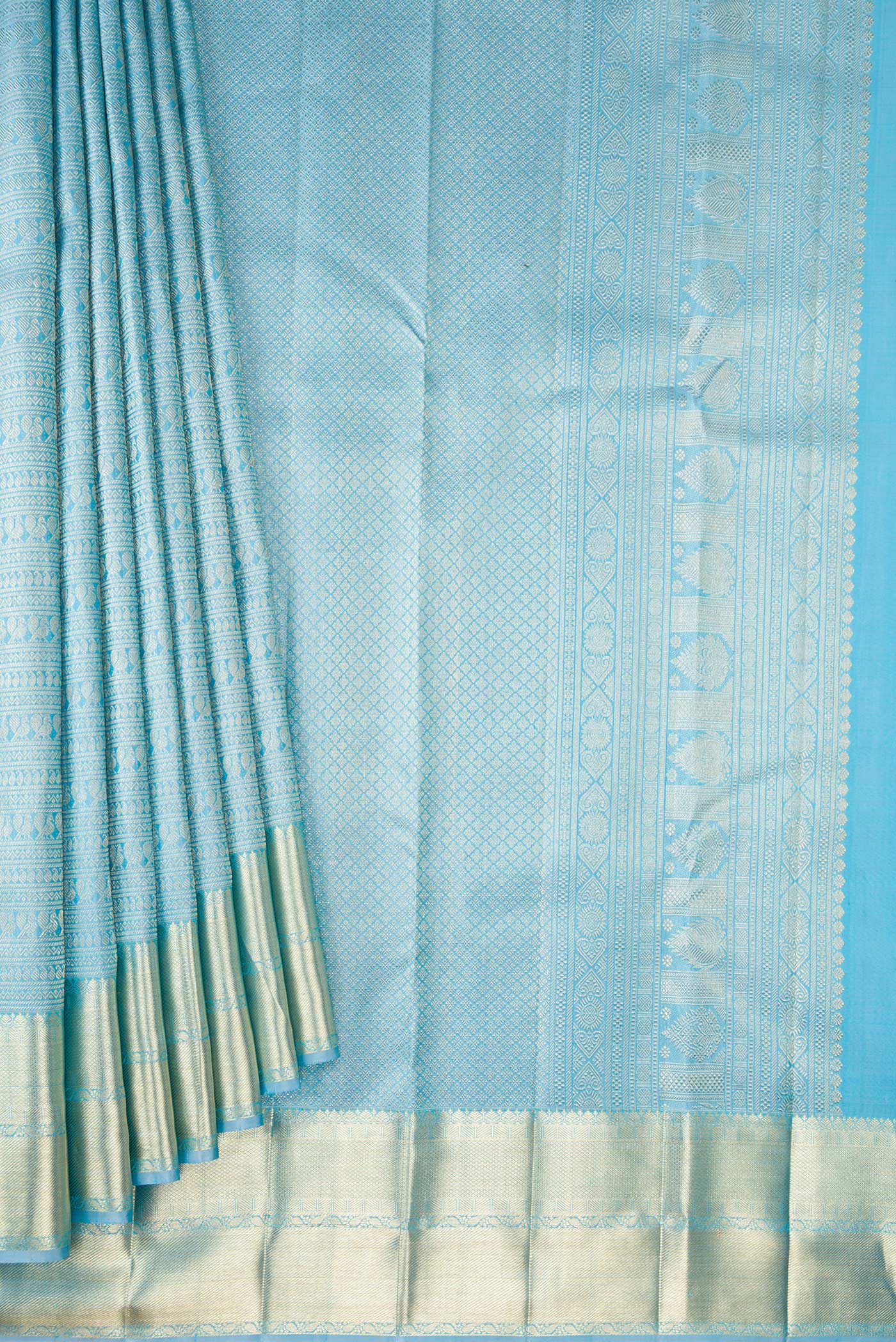 Pleats and pallu of Sky Blue Kanchipuram Silk Saree with Zari Brocade on the body and Zari Border. 