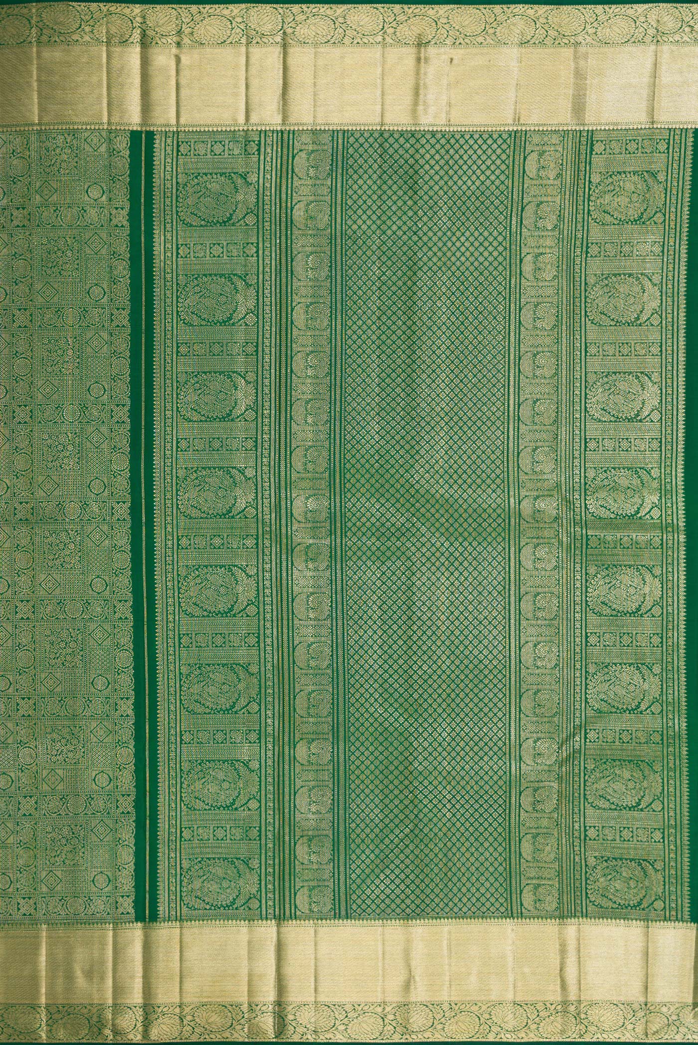 Close up image of the pallu of Green Kanchipuram Silk Saree with Zari Brocade on the body and Zari Border. 