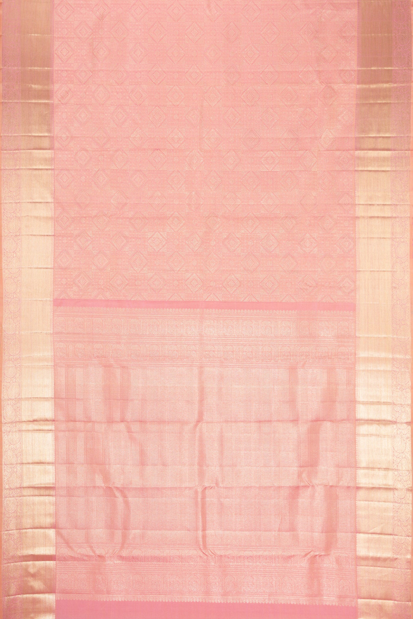 Flat view of Rose pink Dual Tone Kanchipuram Silk Saree with Zari Brocade on the body and Zari Border. 