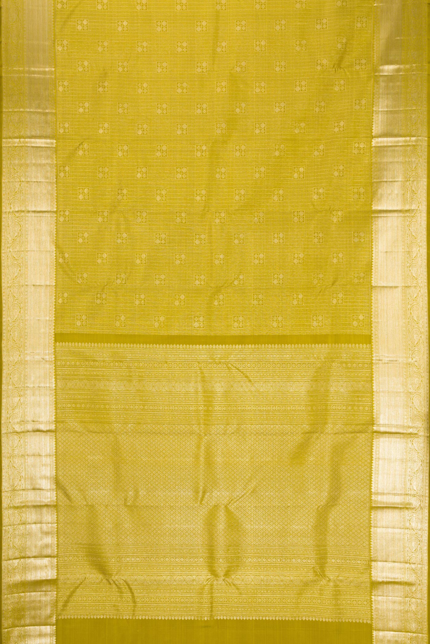 Flat view of Mehandi Green Dual Tone Kanchipuram Silk Saree with Zari Brocade on the body and Zari Border. 