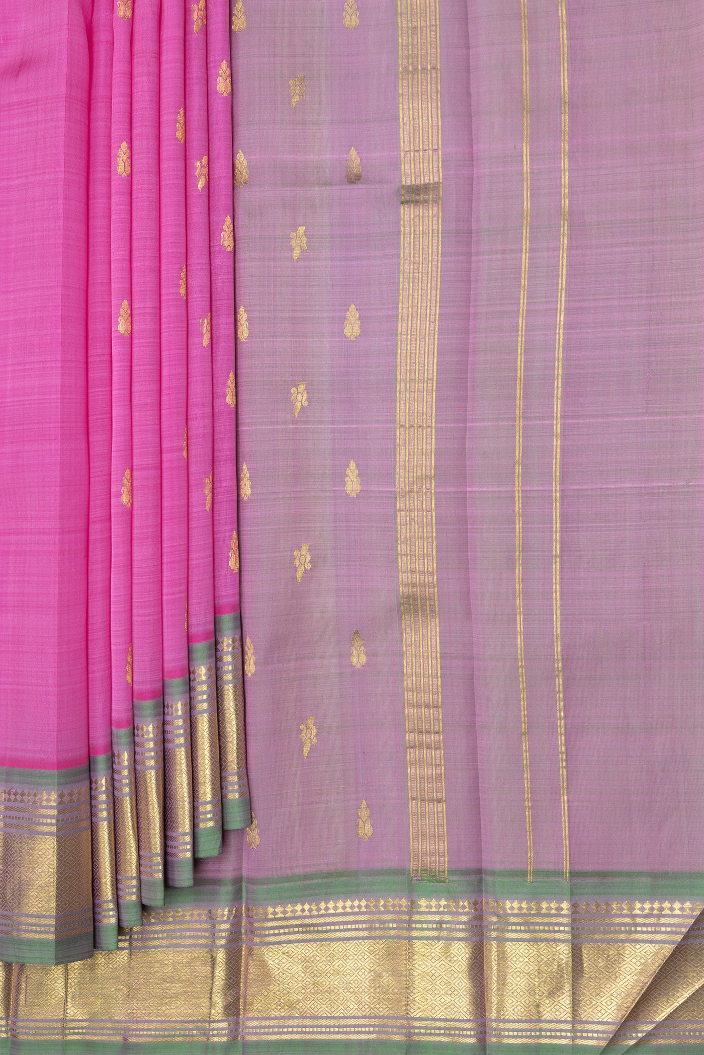 Pleats and pallu of Pink Dual Tone Kanjivaram Silk Saree with Zari Butta on the body and One Side Border. 