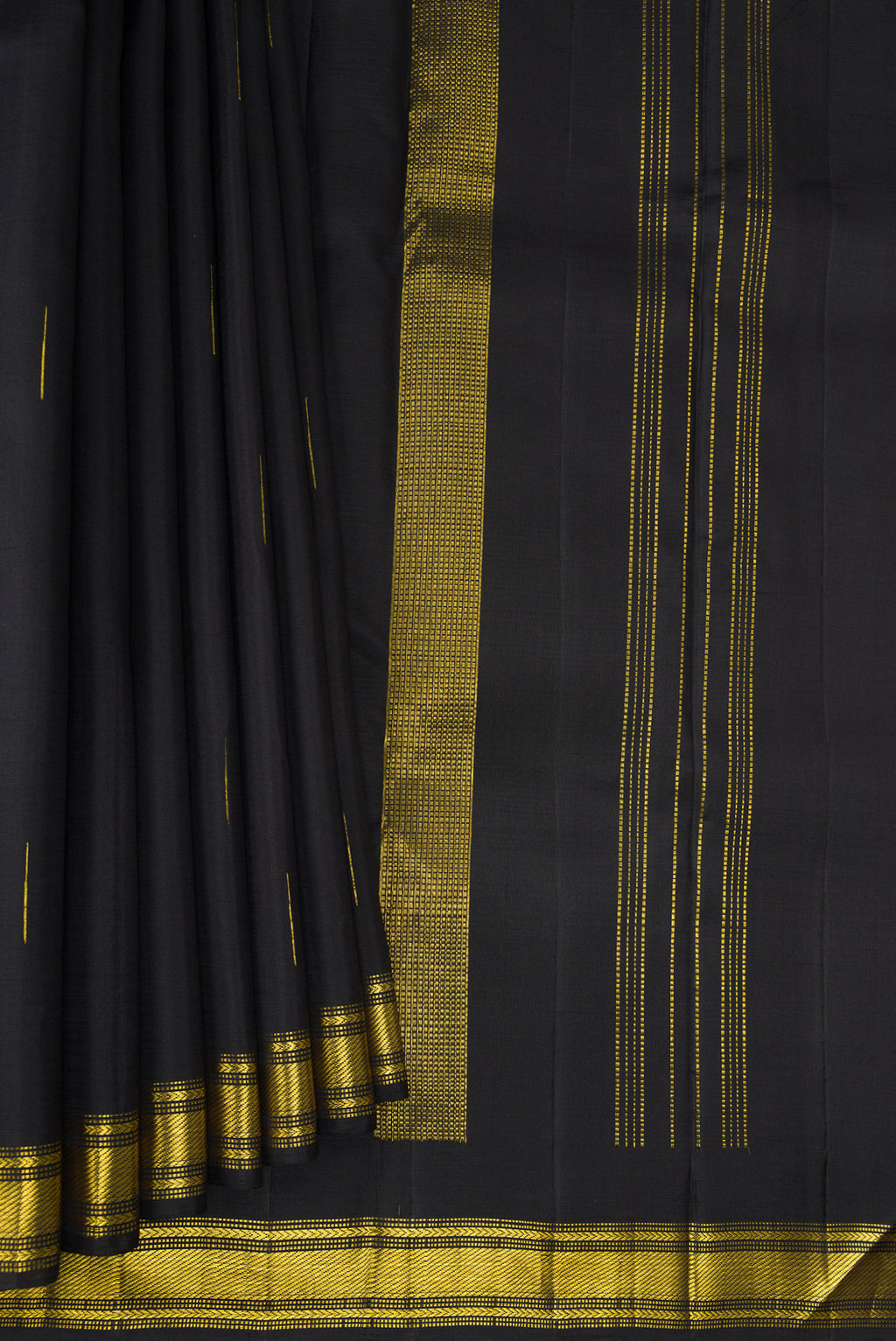 Pleats and pallu of Black Kanchipuram Silk Saree with Zari Butta on the body and Zari Border. 