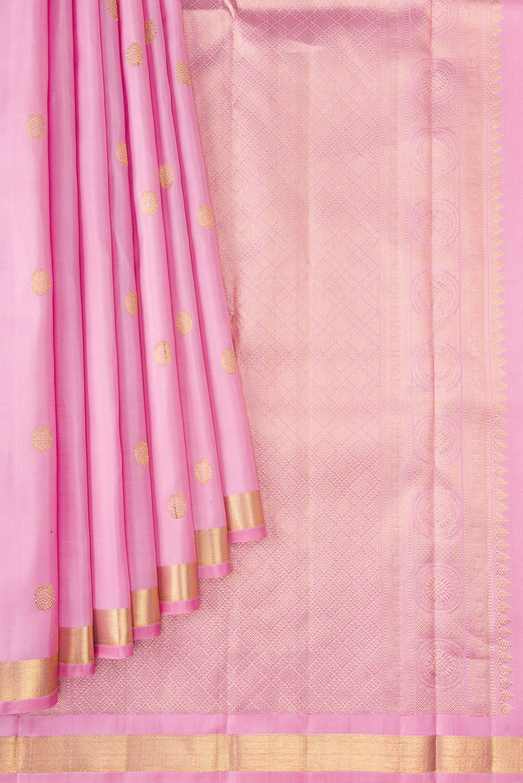 Pleats and pallu of Pink Kanchipuram Silk Saree with Zari Butta on the body and Zari Border. 