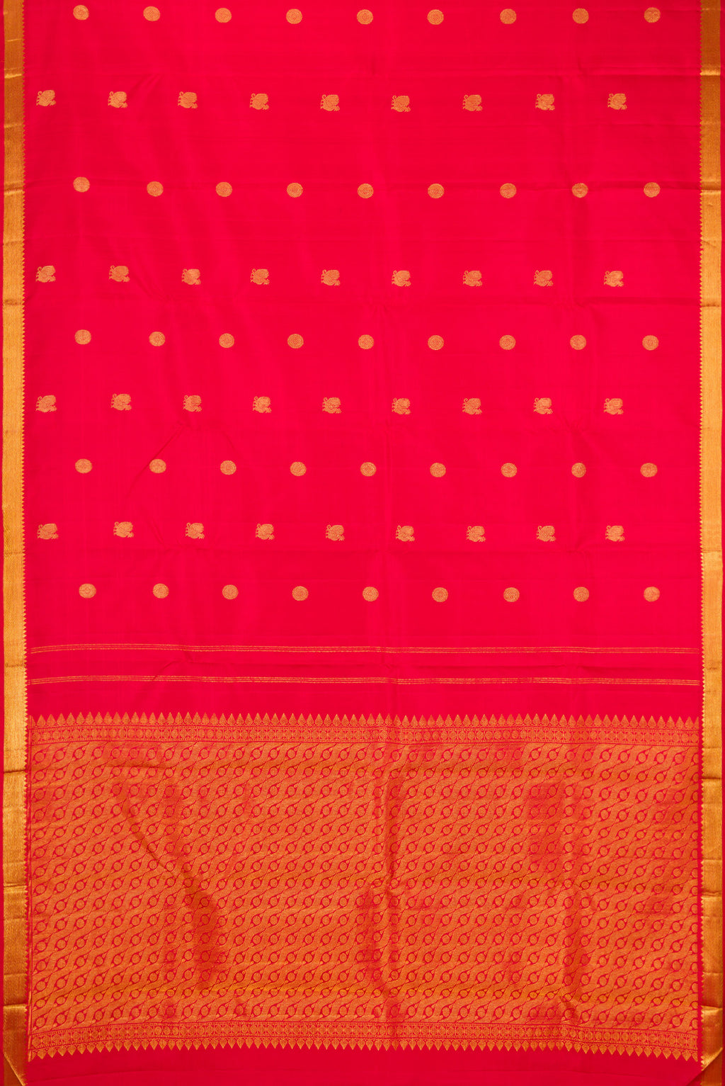 Flat view of Red Kanchipuram Silk Saree with Zari Butta on the body and Zari Border. 