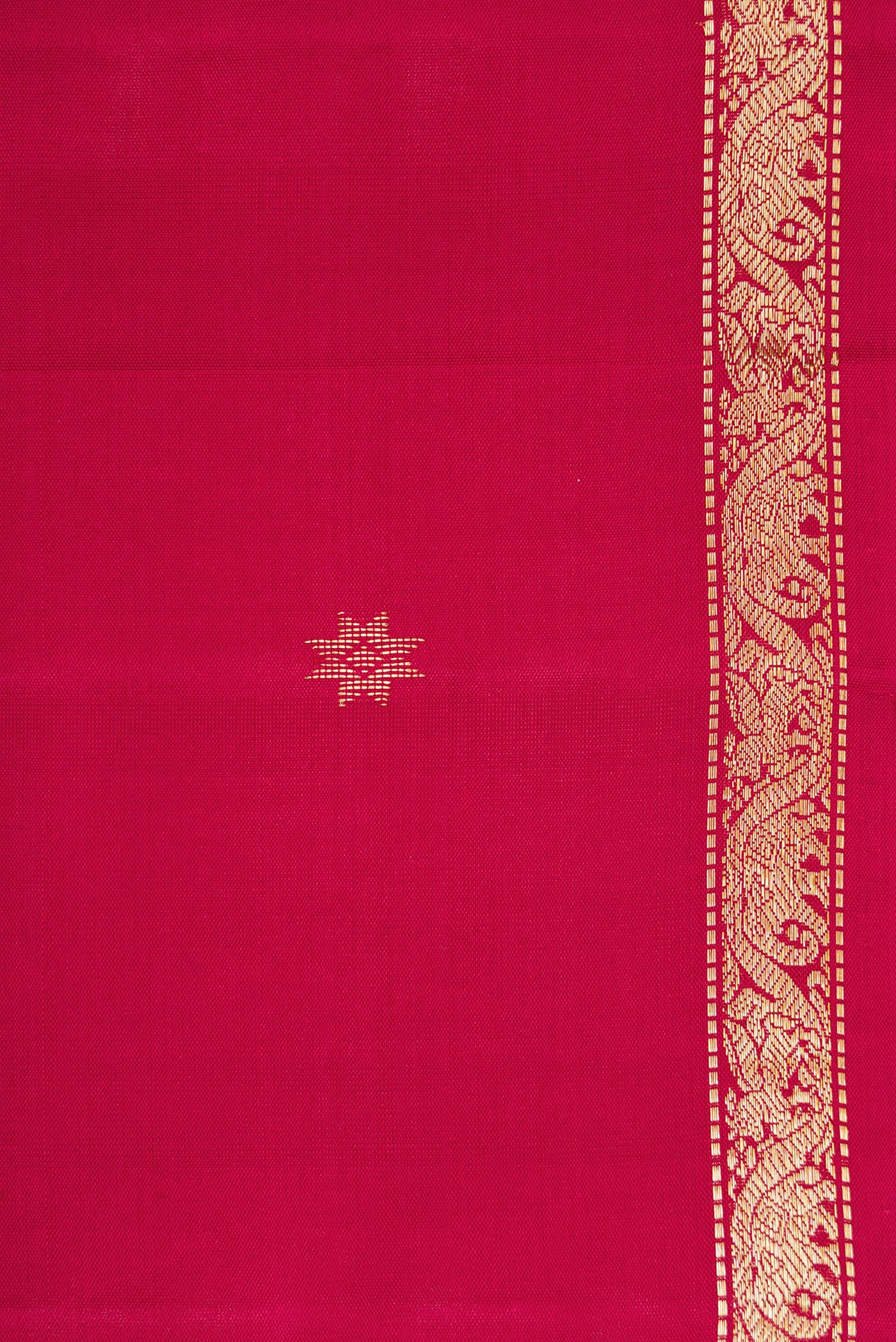 Border image of Maroon Dual Tone Kanchipuram Silk Saree with Zari Butta on the body and Zari Border. 