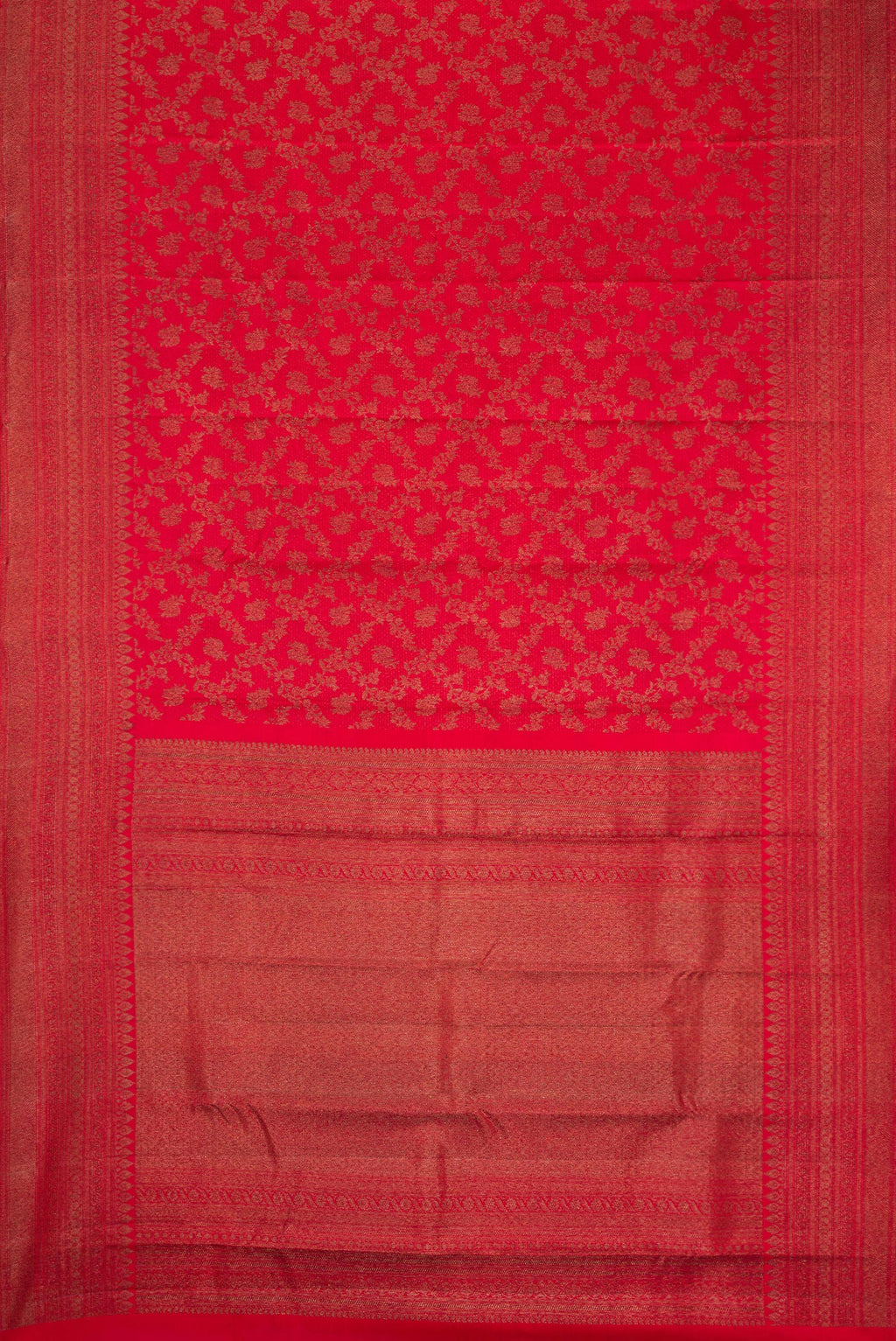 Flat view of Red Dual Tone Kanjivaram Silk Saree with Jacquard design on the body and Fancy Border. 