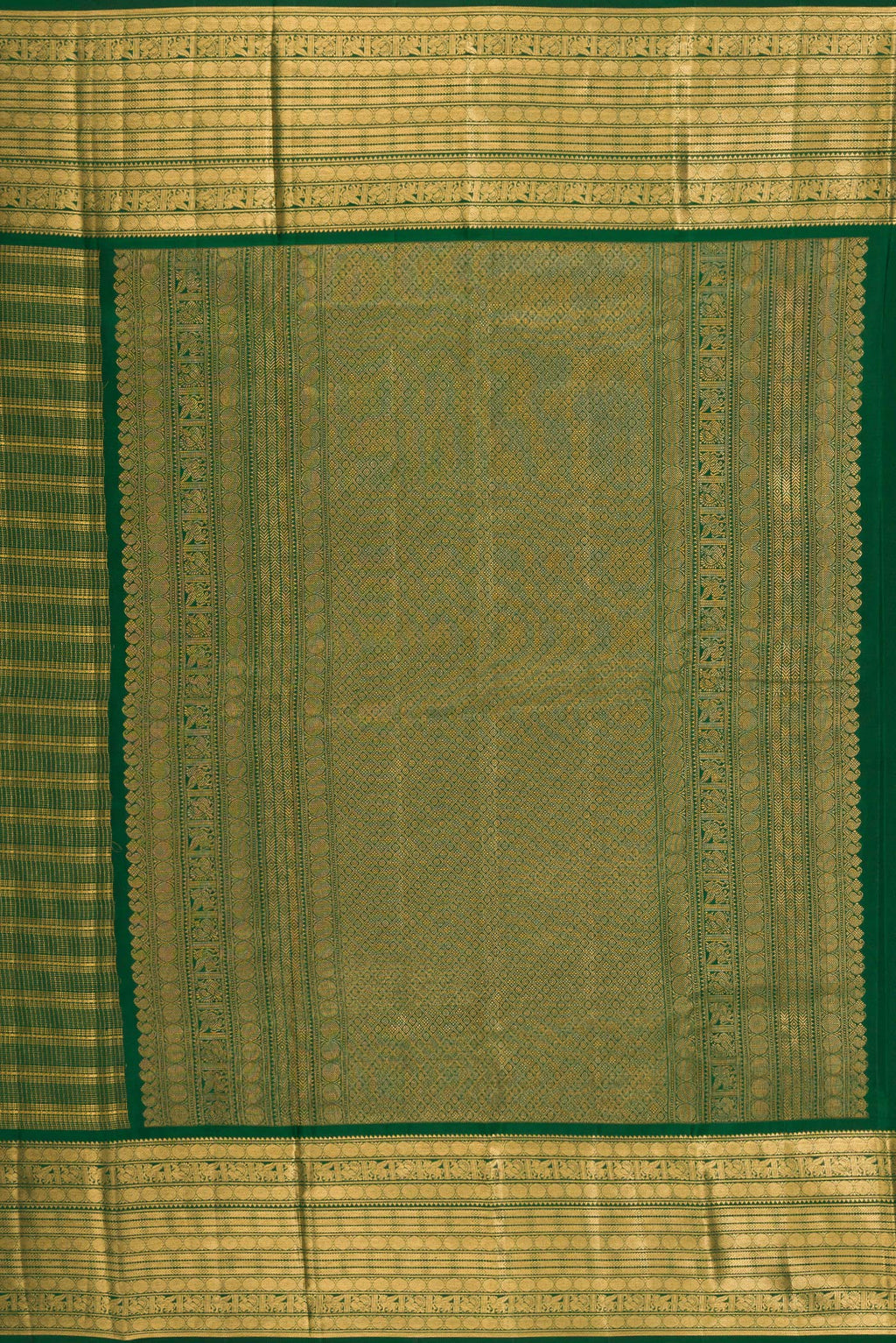 Close up image of the pallu of Bottle Green Kanjivaram Silk Saree with Stripes on the body and Zari Border. 