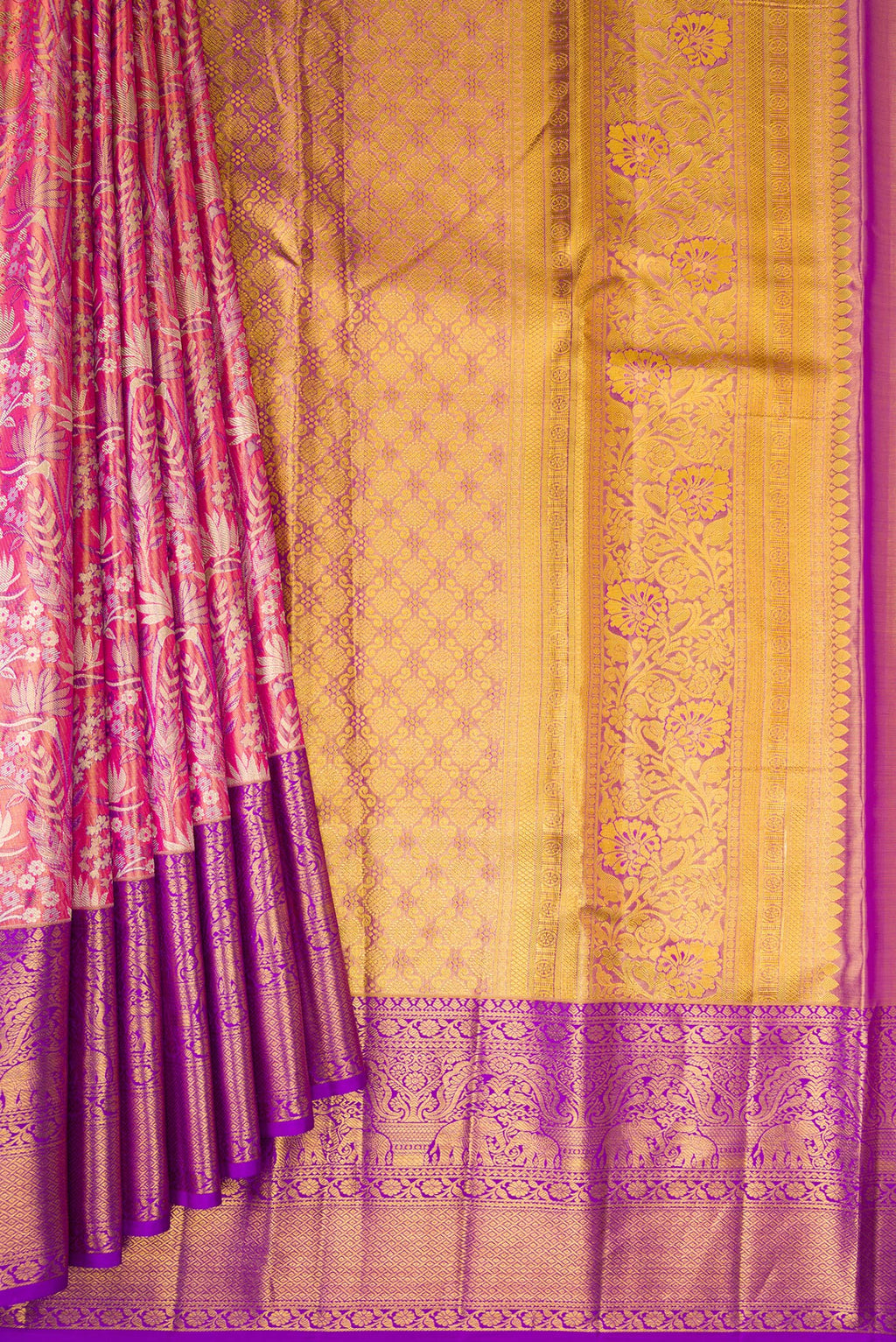 Pleats and pallu of Pink Dual Tone Kanjivaram Tissue Silk Saree with Zari Brocade on the body and Zari Border. 