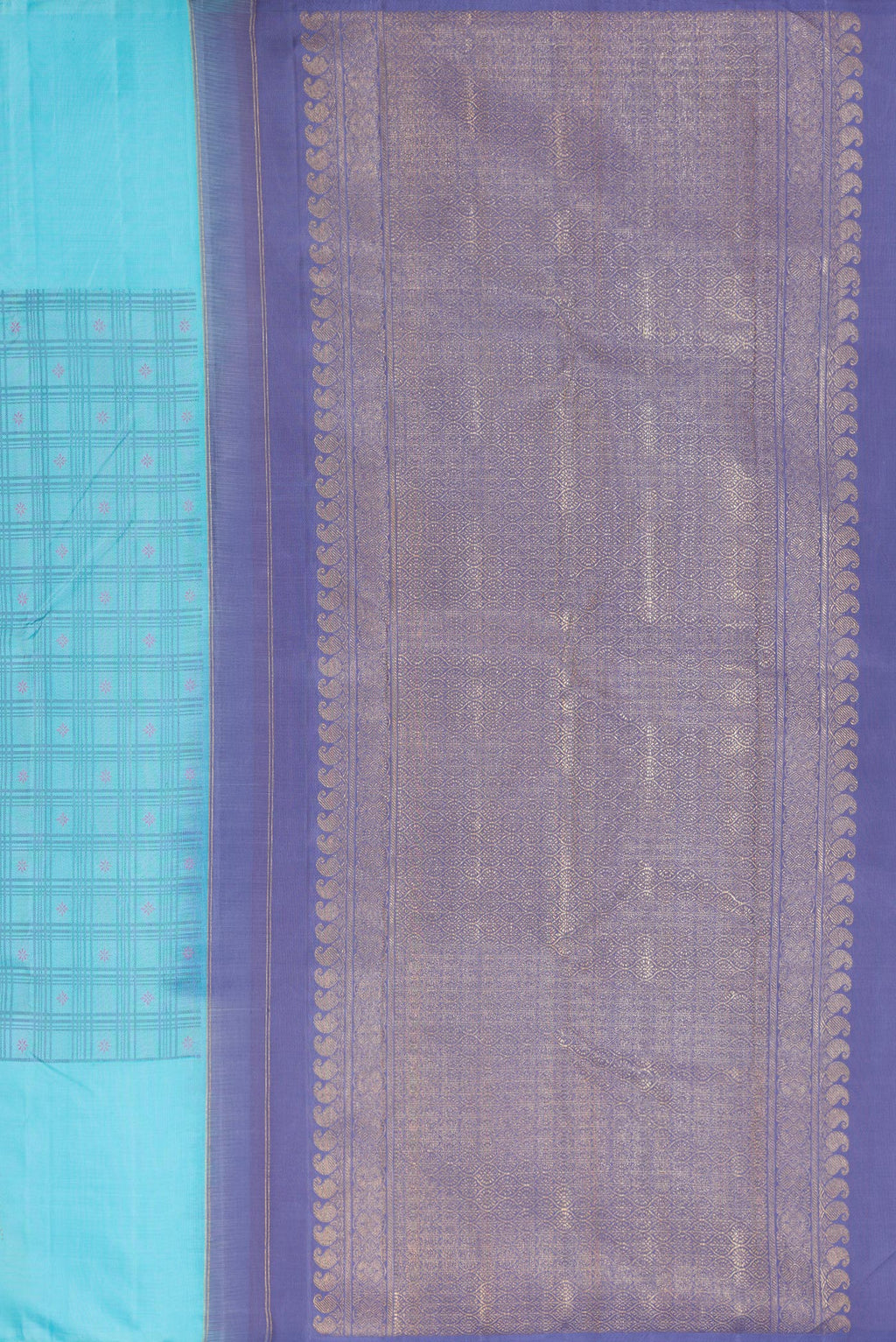 Close up image of the pallu of Sky Blue Dual Tone Kanchipuram Silk Saree with Checked design on the body and Fancy Border. 