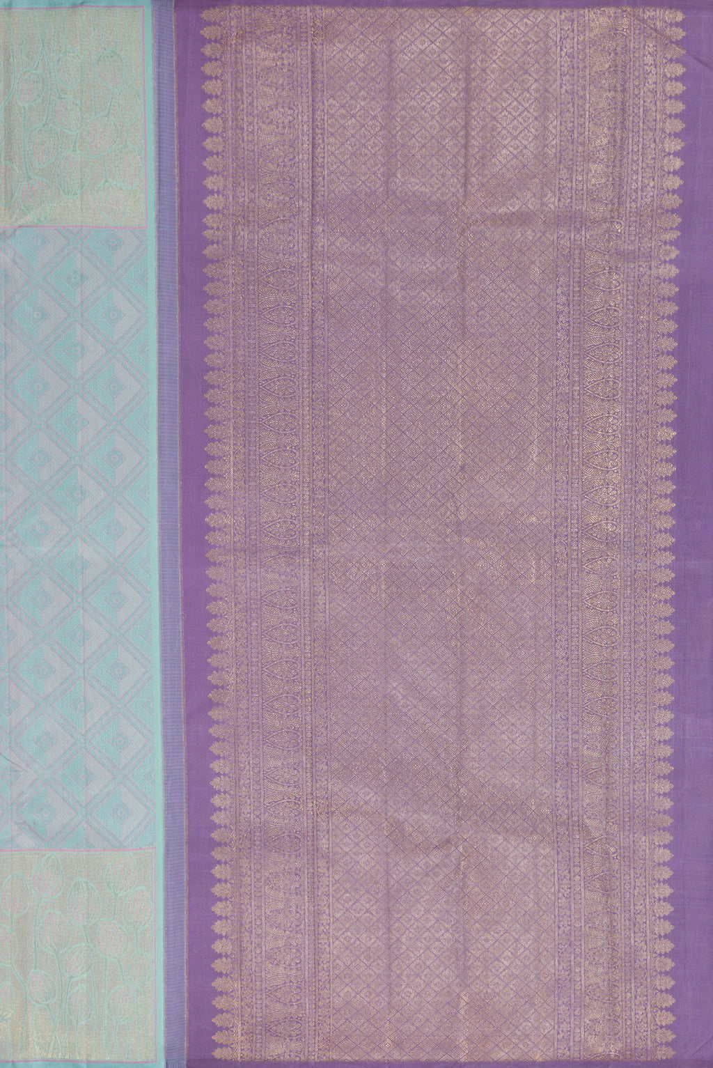Close up image of the pallu of Light Blue Dual Tone Kanchipuram Silk Saree with Jacquard design on the body and Fancy Border. 