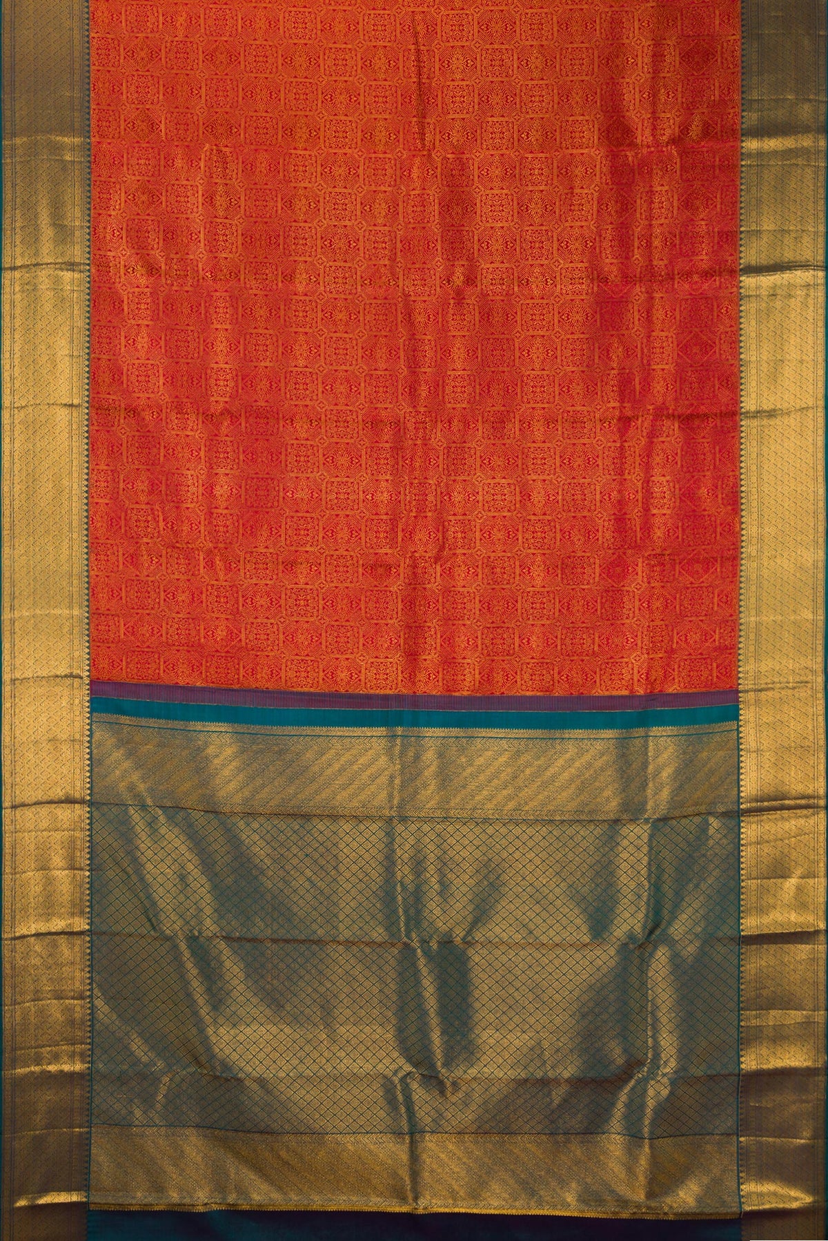 Flat view of Pure Silk Red Kanchipuram Saree with Zari Brocade on the body and Zari Border. 
