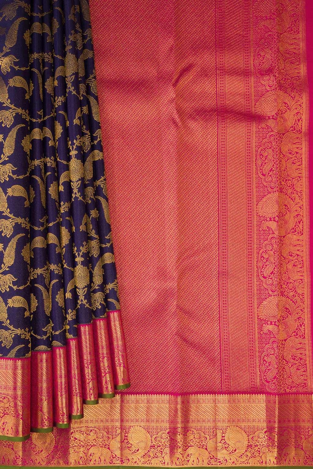 Pleats and pallu of Navy Blue Kanjivaram Silk Saree with Zari Brocade on the body and Zari Border. 