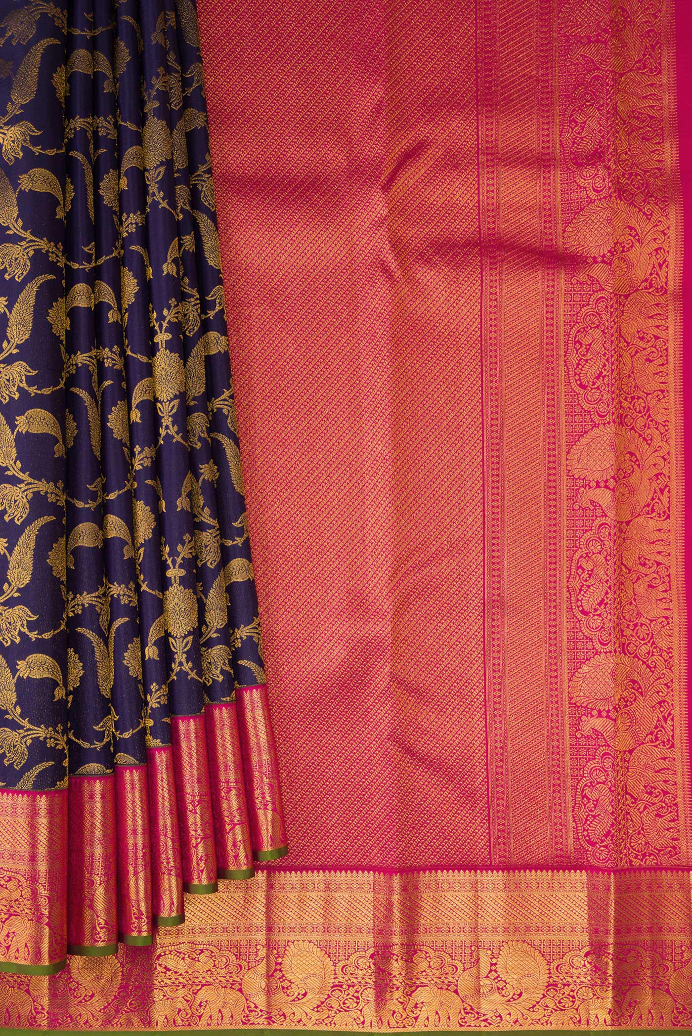 Pleats and pallu of Navy Blue Kanjivaram Silk Saree with Zari Brocade on the body and Zari Border. 