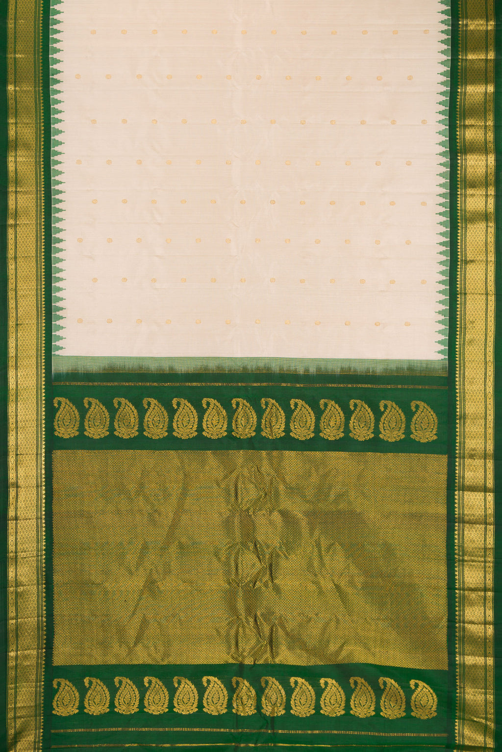 Flat view of Beige Gadwal Silk Saree with Zari Butta on the body and Zari Border. 