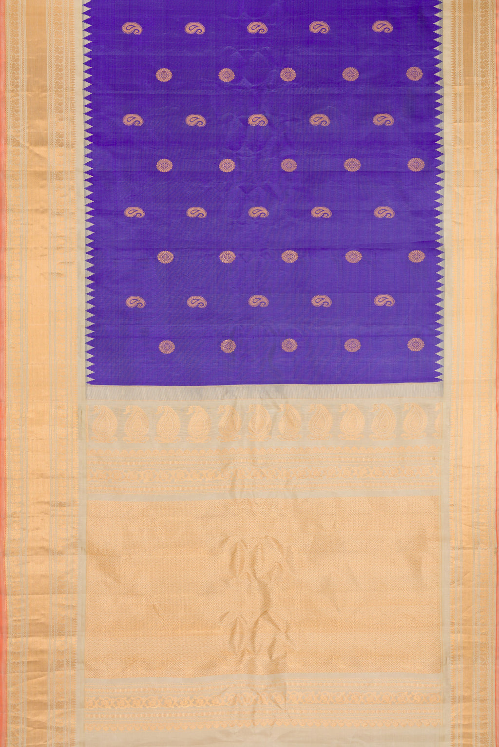 Flat view of Blue Gadwal Silk Saree with Zari Butta on the body and Zari Border. 