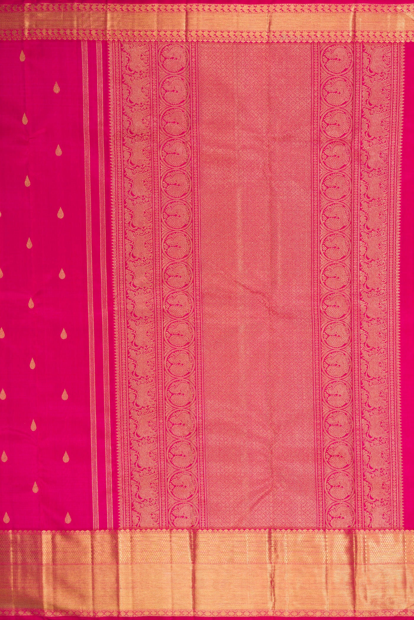 Close up image of the pallu of Pure Silk Pure Zari Dark Pink Kanjivaram Saree with Zari Butta on the body and Zari Border. 