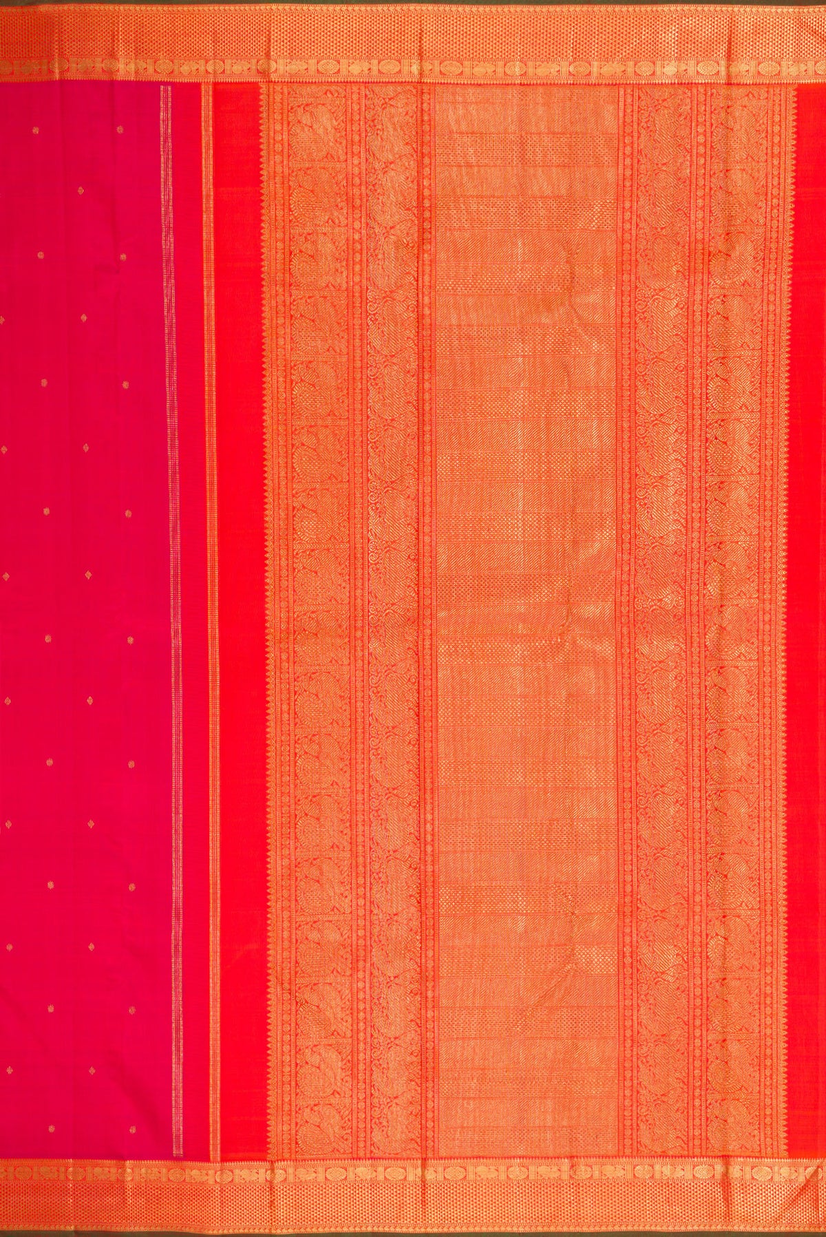 Close up image of the pallu of Pure Silk Pure Zari Pink Kanjivaram Saree with Zari Butta on the body and Zari Border. 
