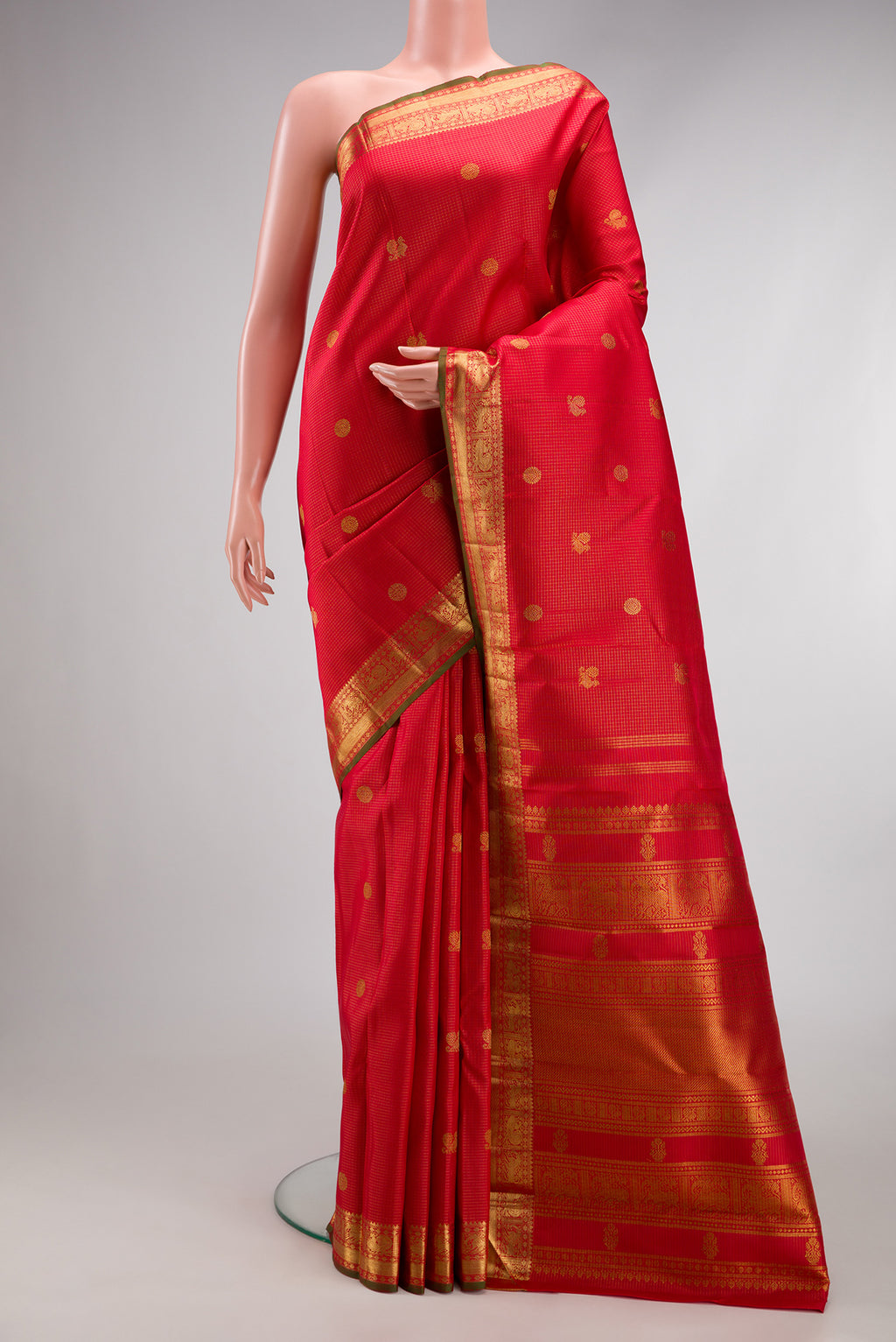 Pure Silk Pure Zari Dark Pink Dual Tone Kanjivaram Saree with Checked design on the body and Zari Border.  displayed on a mannequin