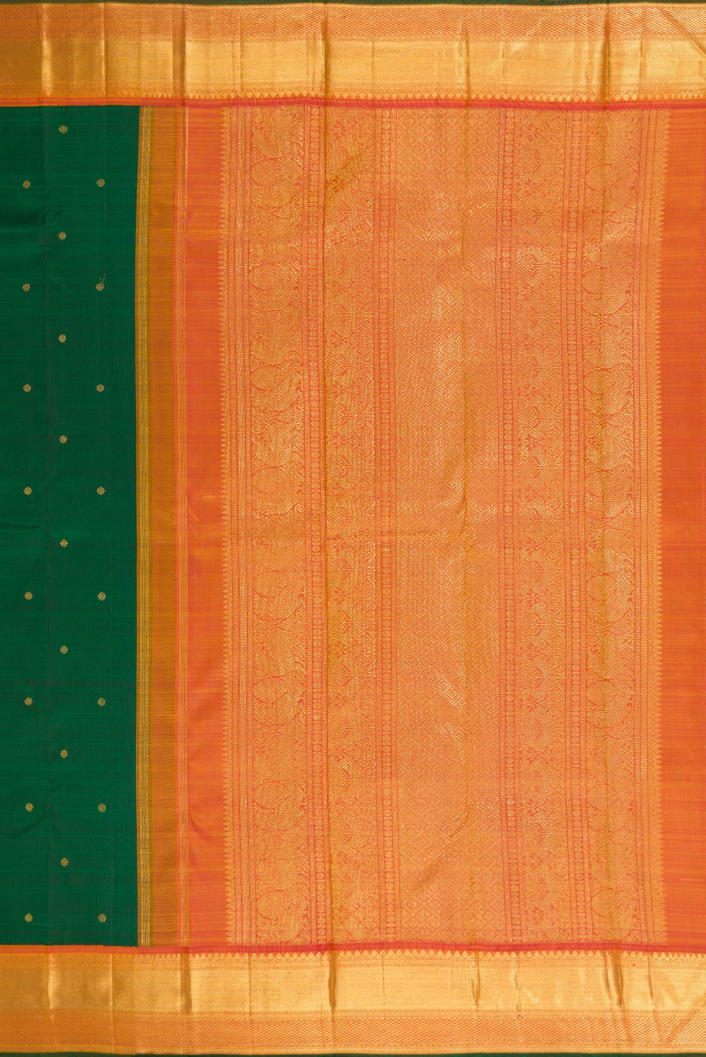 Close up image of the pallu of Pure Silk Pure Zari Green Dual Tone Kanjivaram Saree with Zari Butta on the body and Zari Border. 