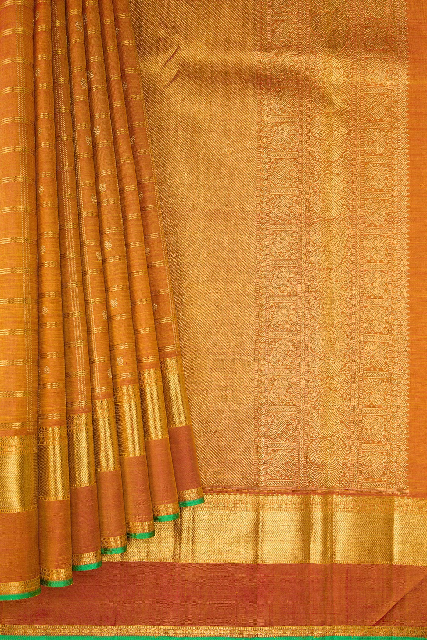Pleats and pallu of Pure Silk Pure Zari Mustard Dual Tone Kanjivaram Saree with Checked design on the body and Zari Border. 