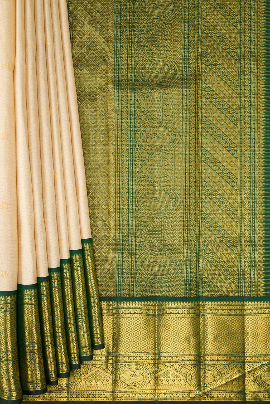 Pleats and pallu of Sandal Dual Tone Kanchipuram Silk Saree with Checked design on the body and Zari Border. 