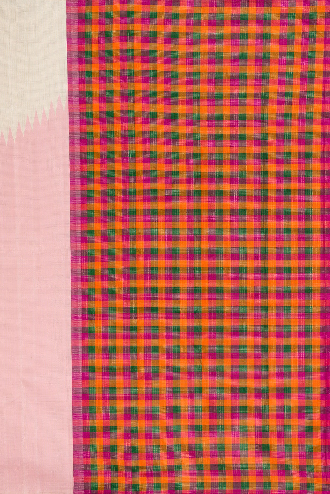 Close up image of the pallu of Off White Kanchipuram Silk Saree with Checked design on the body and Rising Temple Border. 