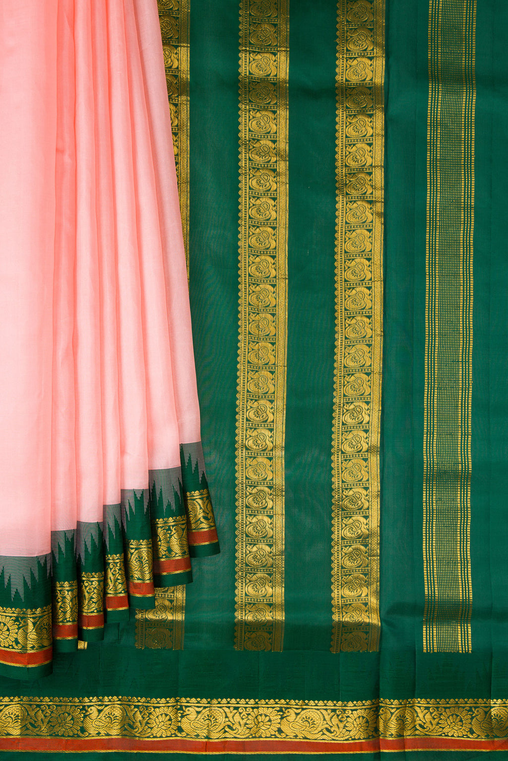 Pleats and pallu of Pure Silk Peach Bangalore Nine Yards Saree with Plain Body and Temple Border. 