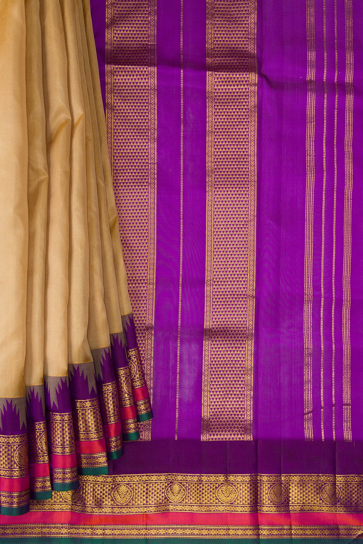 Pleats and pallu of Pure Silk Sandal Kanjivaram Nine Yards Saree with Plain Body and Zari Border. 