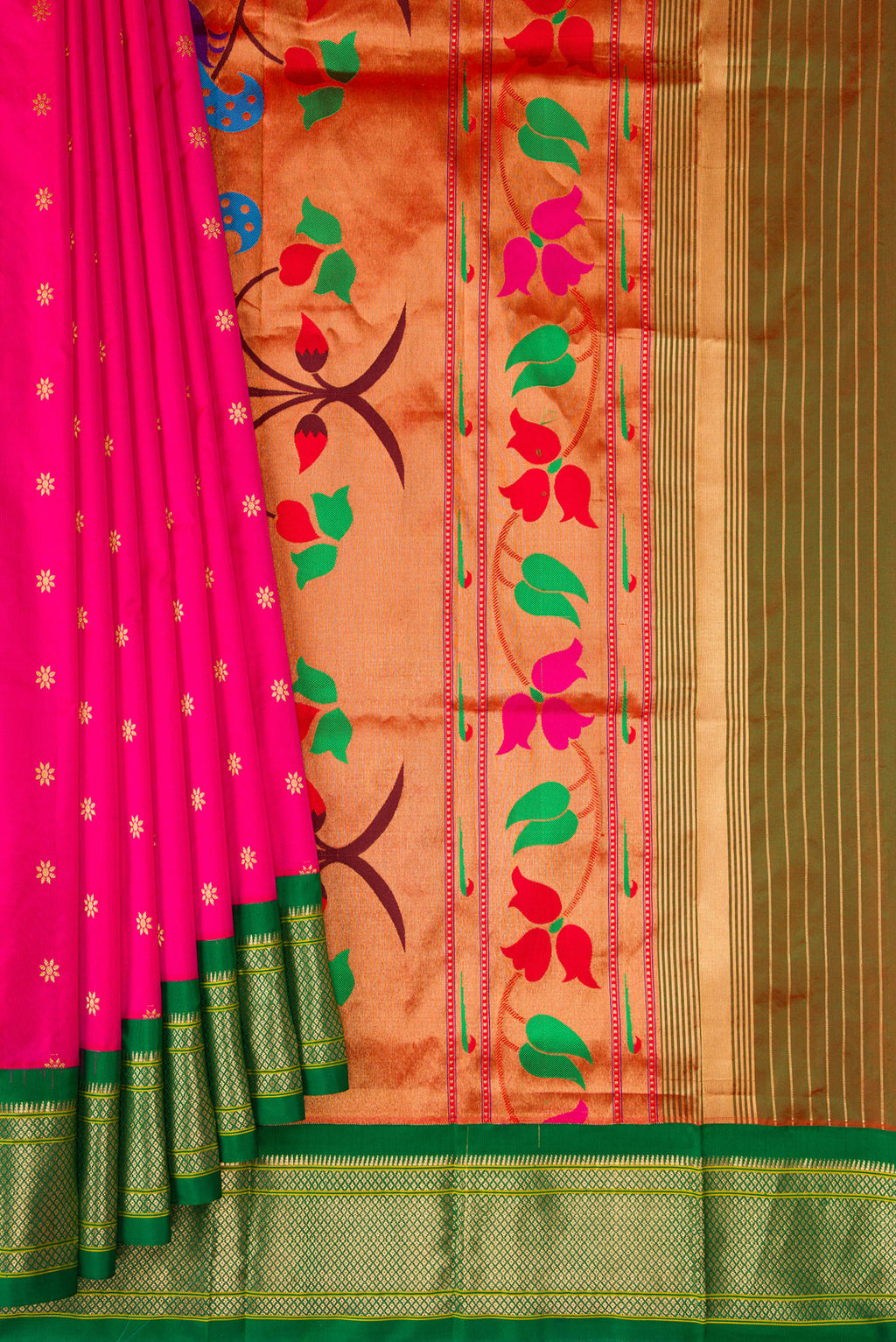 Pleats and pallu of Dark Pink Paithani Silk Saree with Zari Butta on the body and Zari Border. 