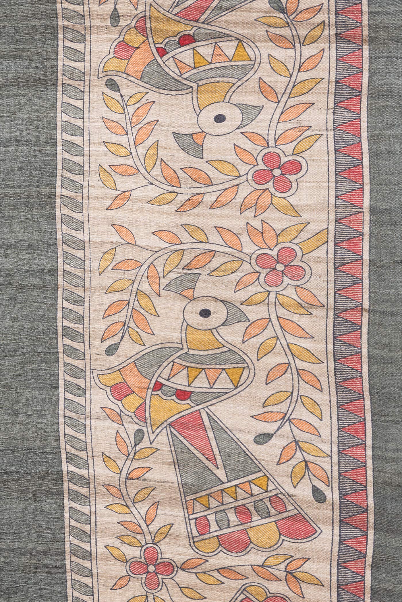 Border image of Bottle Green Dual Tone Tussar Silk Saree with Plain Body and Plain Border. 