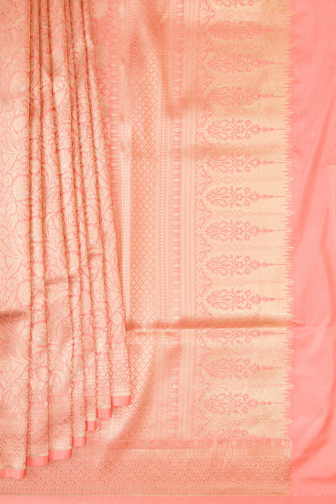 Pleats and pallu of Peach Banarasi Silk Saree with Zari Brocade on the body and Zari Border. 