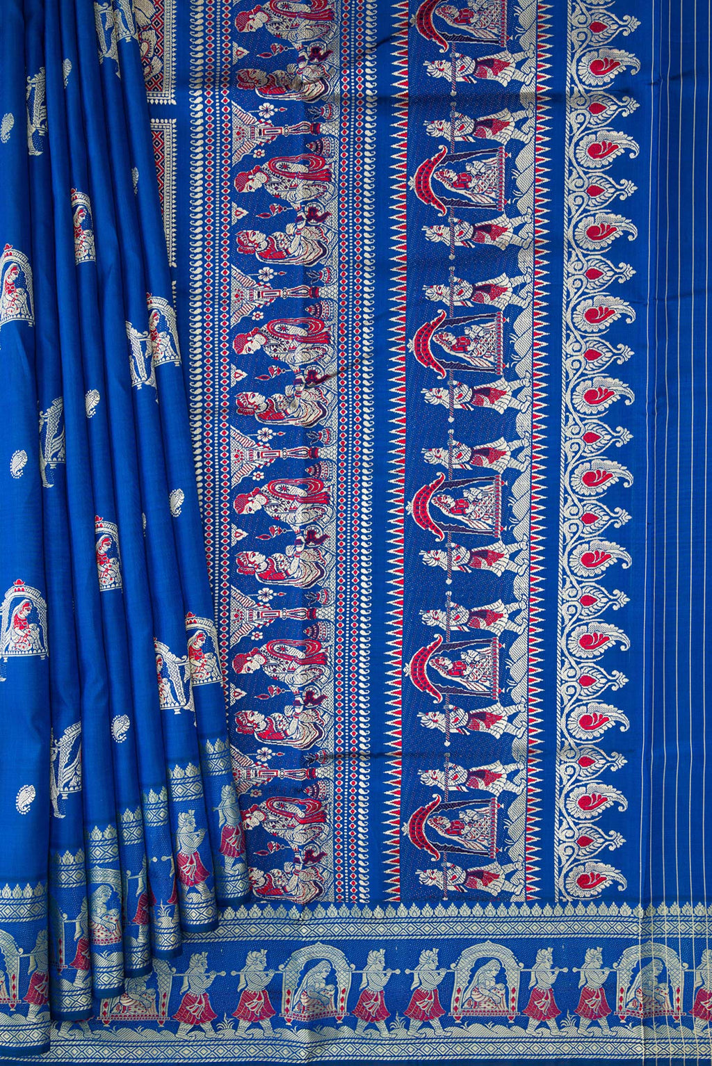 Pleats and pallu of Royal Blue Baluchari Silk Saree with Thread Butta on the body and Thread Border. 