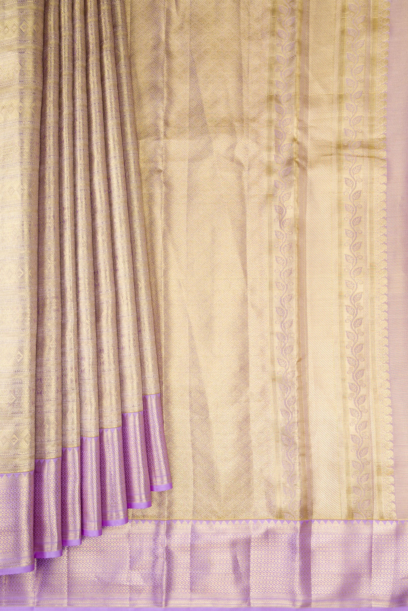 Pleats and pallu of Gold Dual Tone Kanchipuram Tissue Silk Saree with Zari Brocade on the body and Zari Border. 