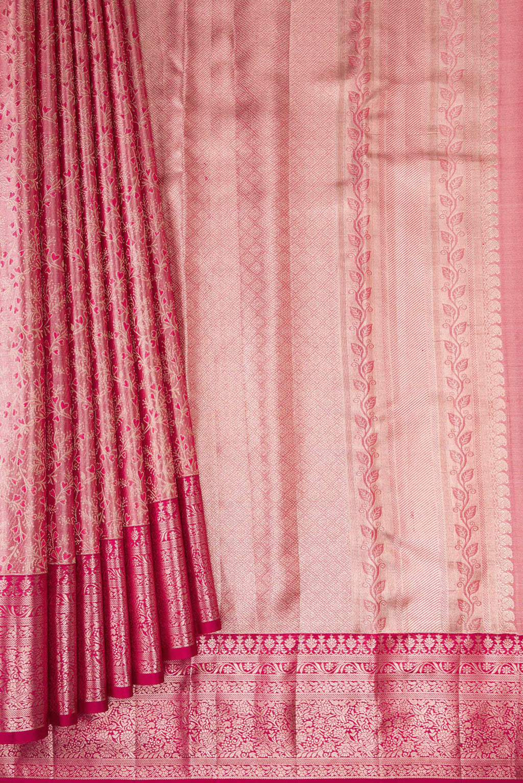 Pleats and pallu of Pink Dual Tone Kanchipuram Tissue Silk Saree with Zari Brocade on the body and Fancy Border. 